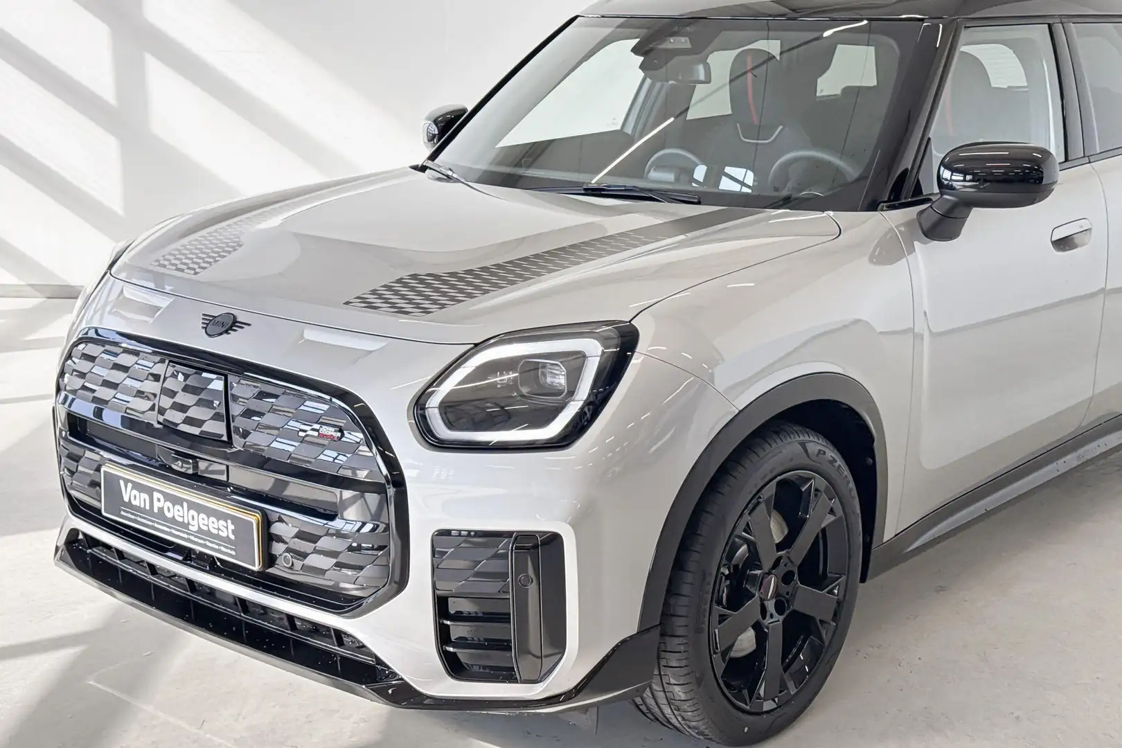 MINI Countryman E John Cooper Works Pakket L - Beschikbaar vanaf: Au Grijs - 2
