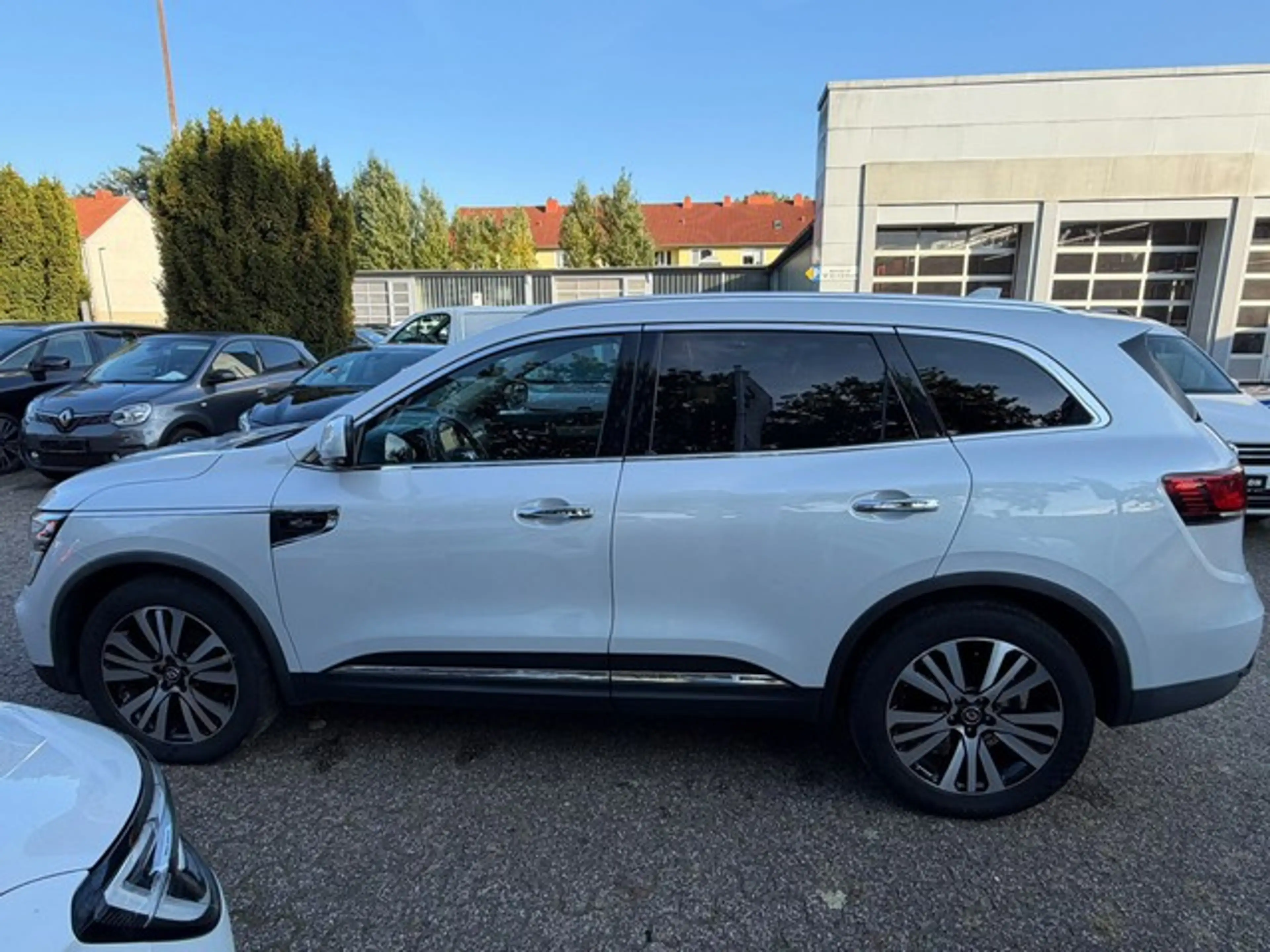 Renault Koleos Initiale Paris 4x4 — photo 11