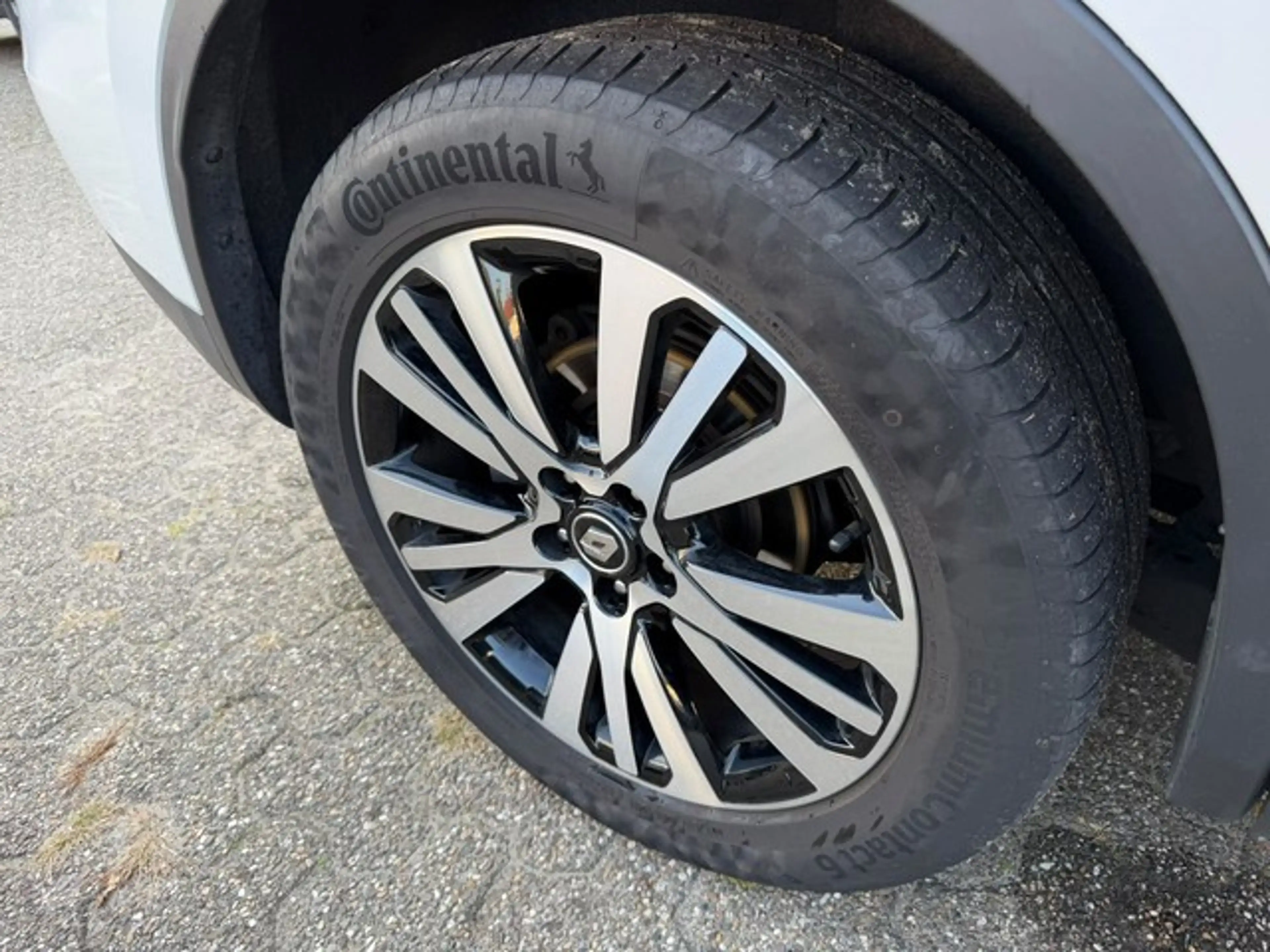Renault Koleos Initiale Paris 4x4 — photo 3