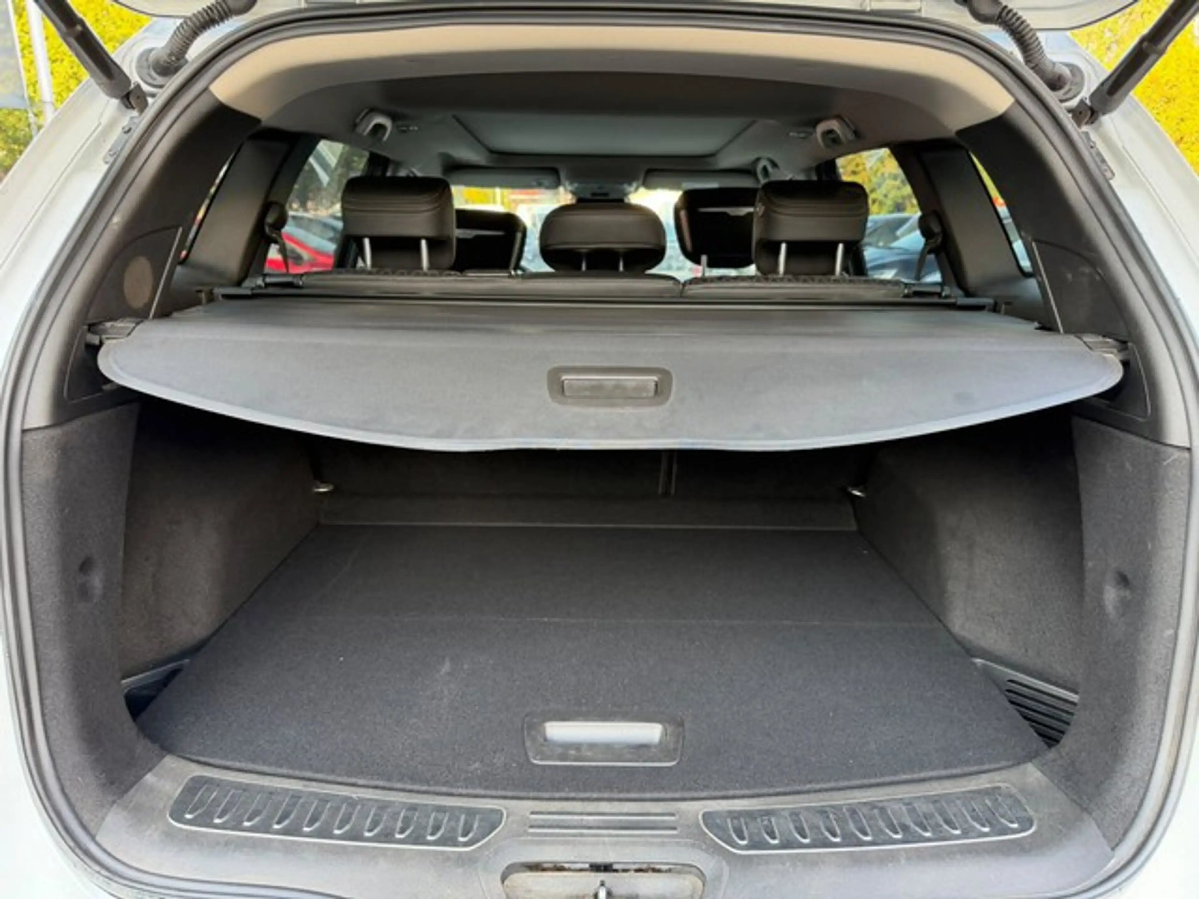 Renault Koleos Initiale Paris 4x4 — photo 6