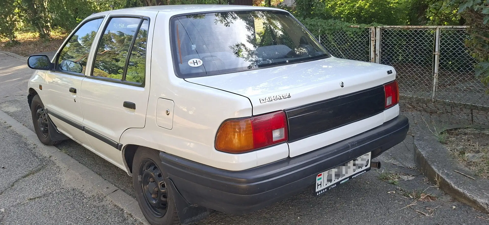 Daihatsu Charade 1.3i CX - 2