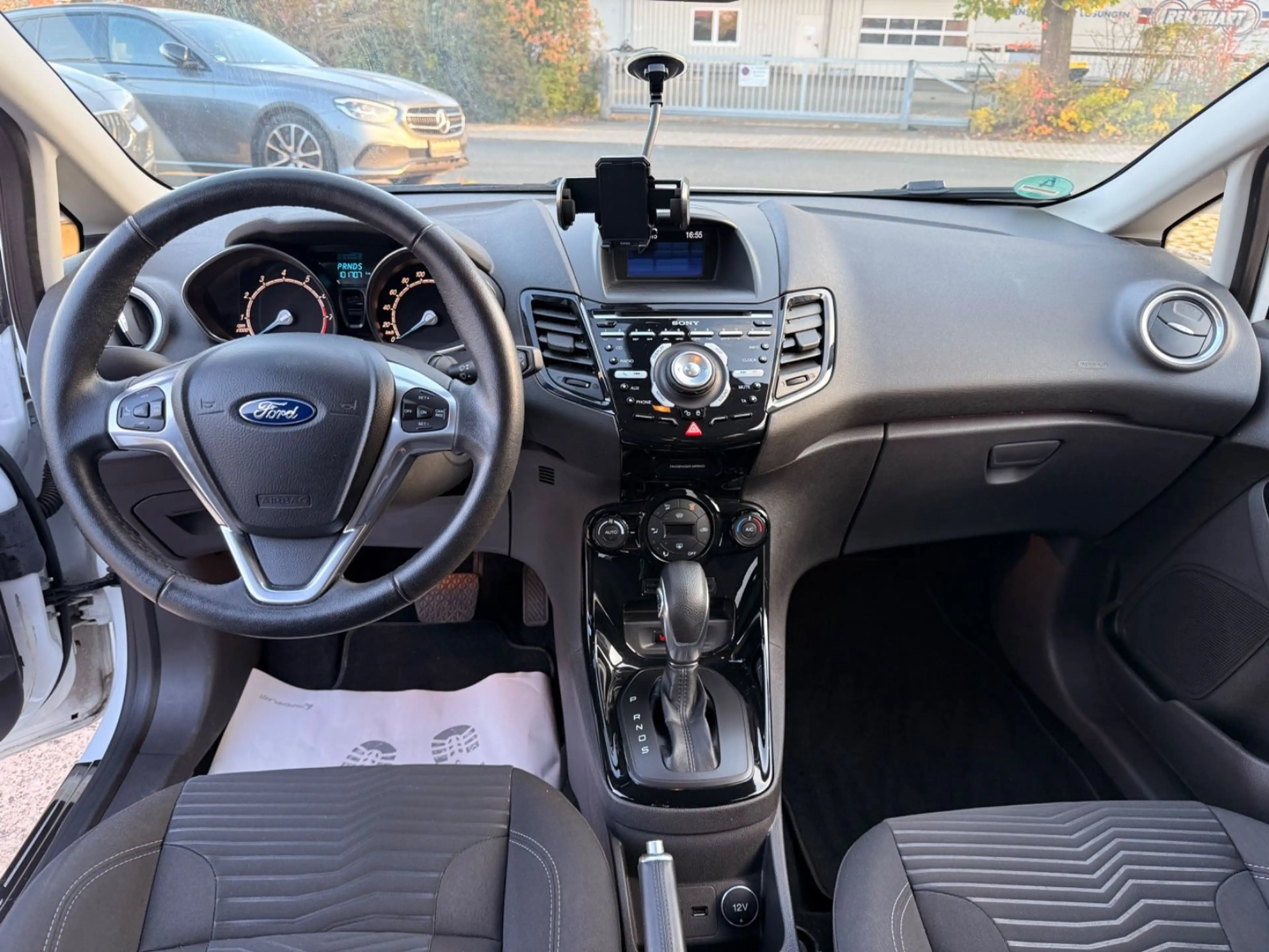 Ford Fiesta *Zahnriemen NEU!!* — photo 12