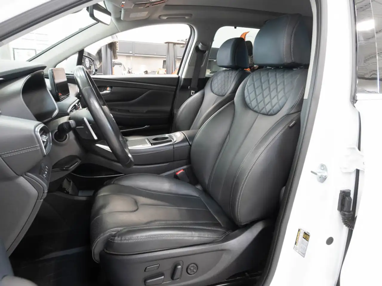 Hyundai SANTA FE снимка Hyundai SANTA FE