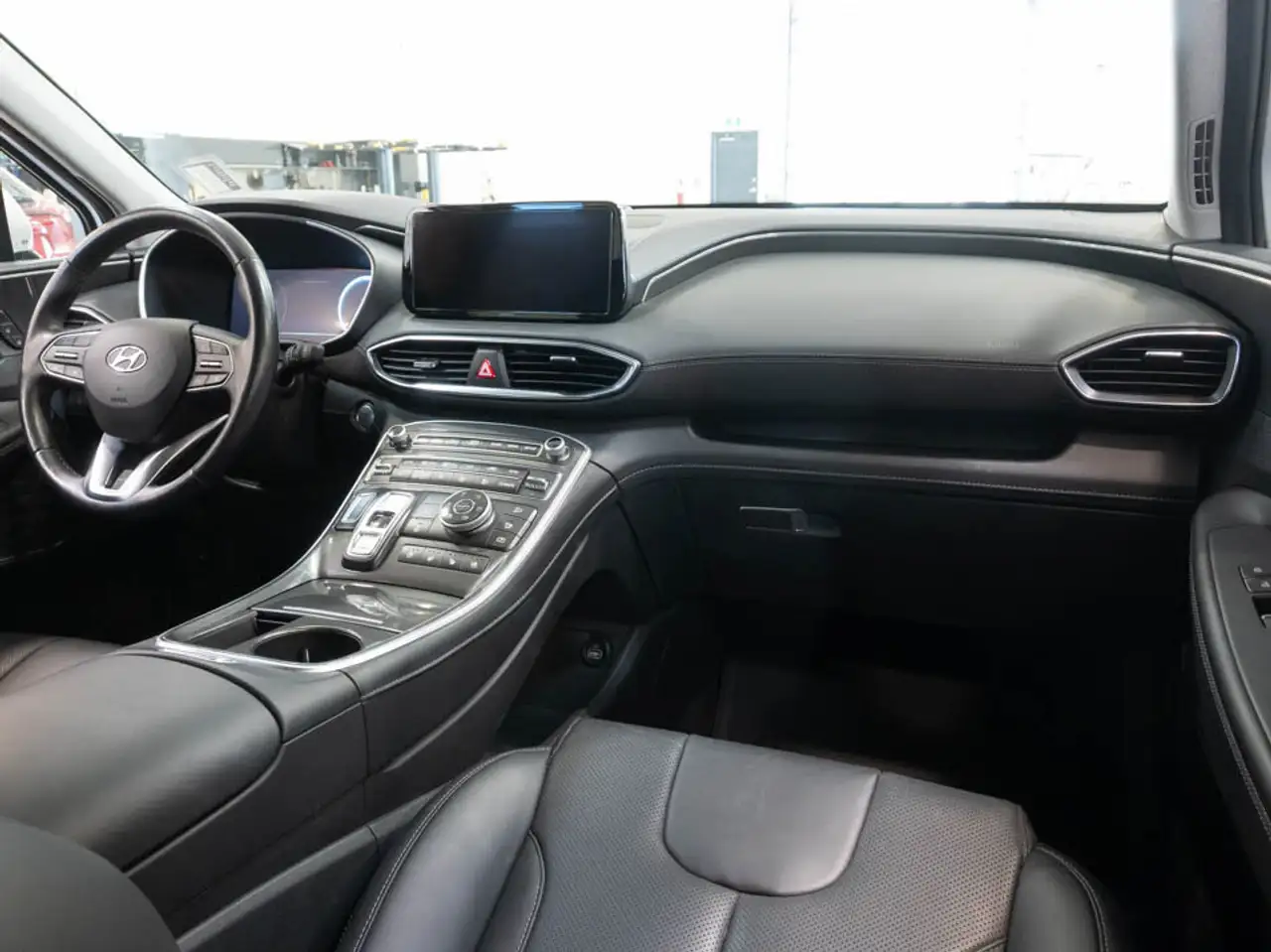 Hyundai SANTA FE снимка Hyundai SANTA FE