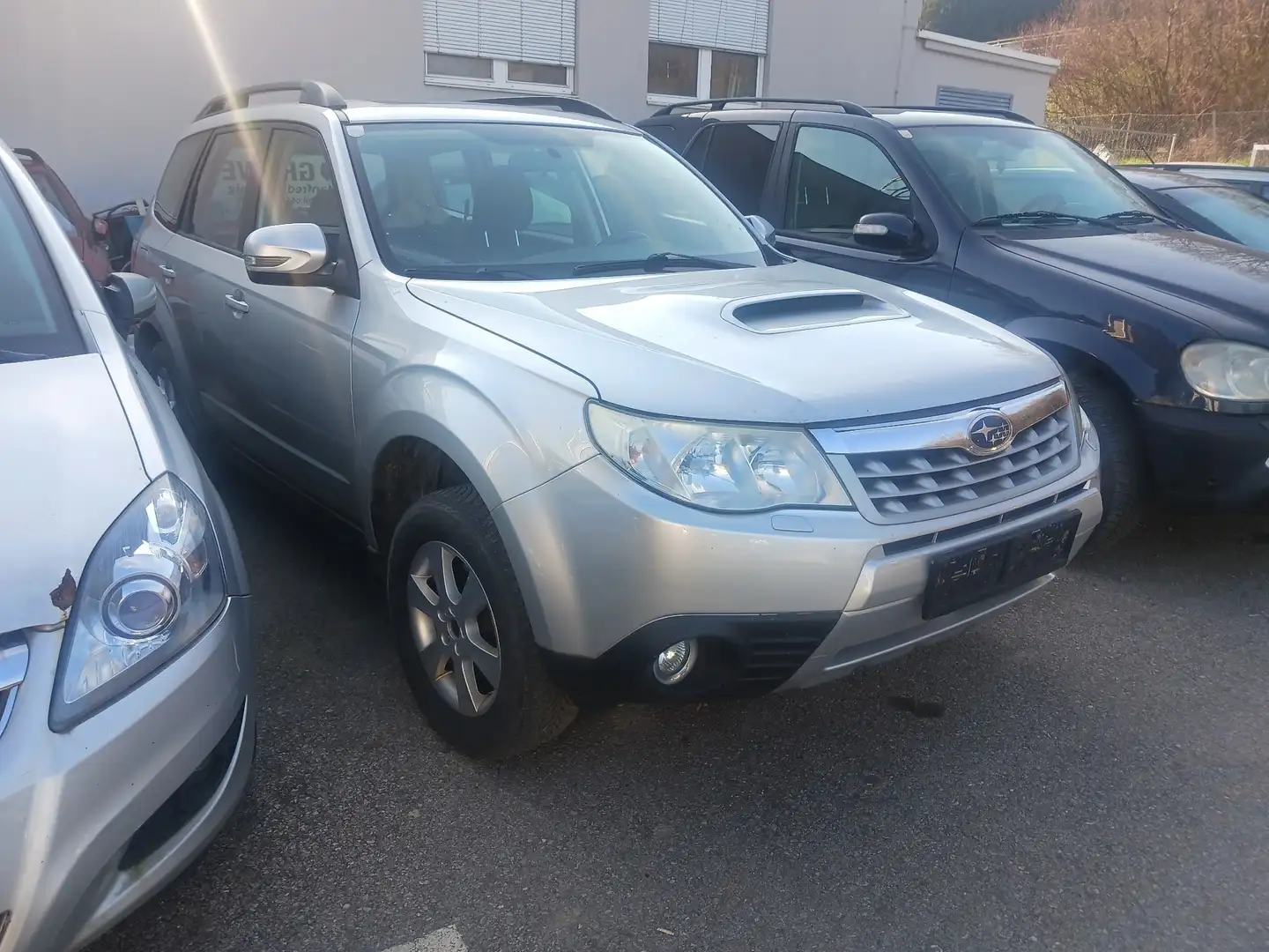 Subaru Forester 2.0D Active Szary - 2