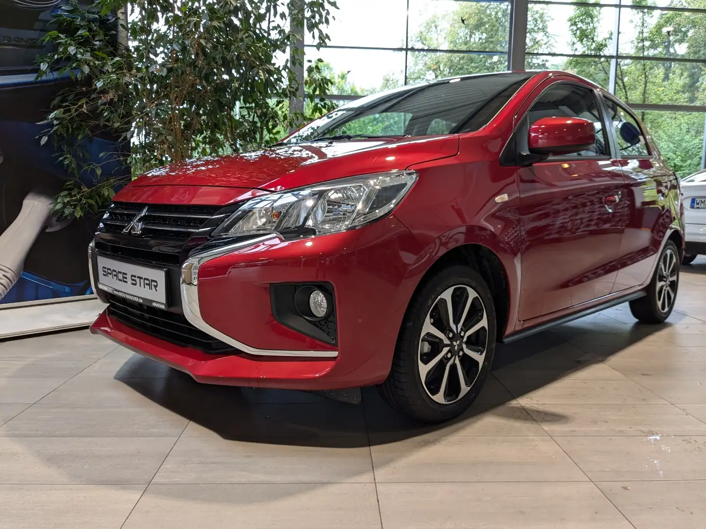 Mitsubishi Space Star 1,2 l 52 kW Select+ Rosso - 2