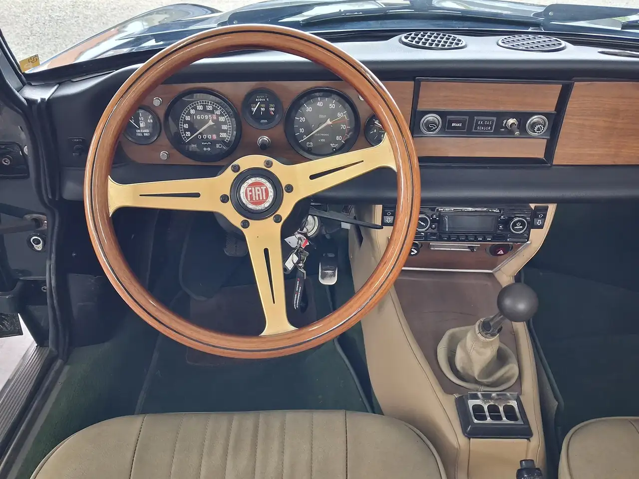 Fiat 124 Spider 2000 SPIDER ANCETRE 44 ANS, foto 7