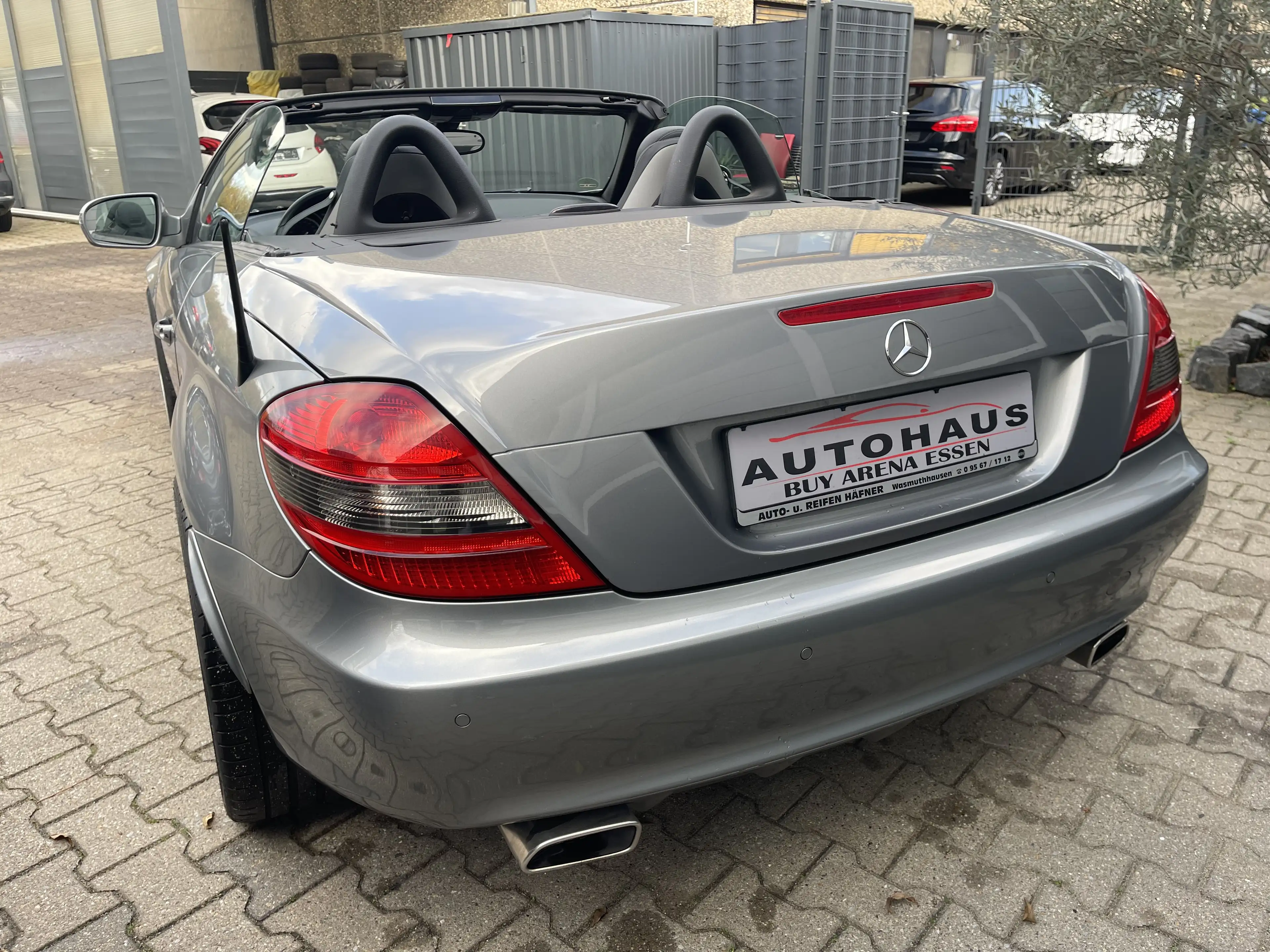 Mercedes-Benz SLK 350 V6 Facelift 7G-Tronic Leder Voll Top Gepflegt — photo 13