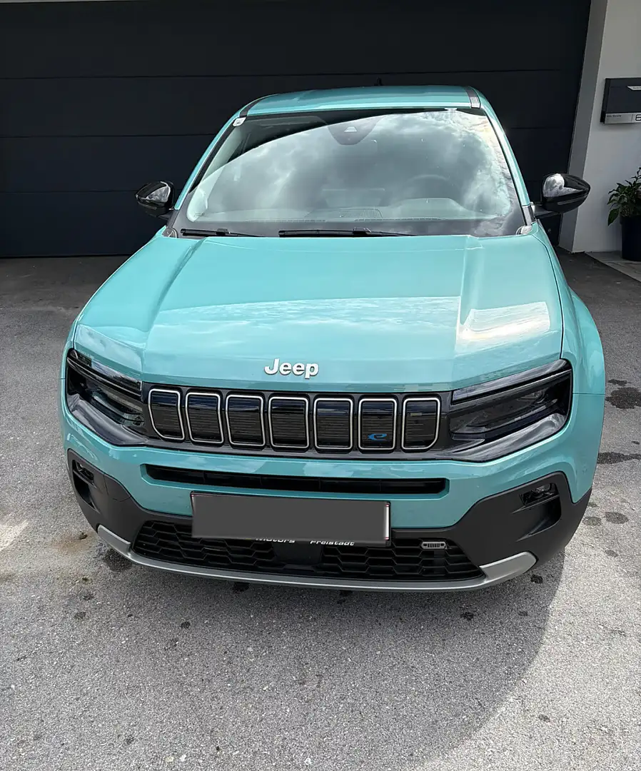Jeep Avenger BEV 54kWh Altitude Blau - 1