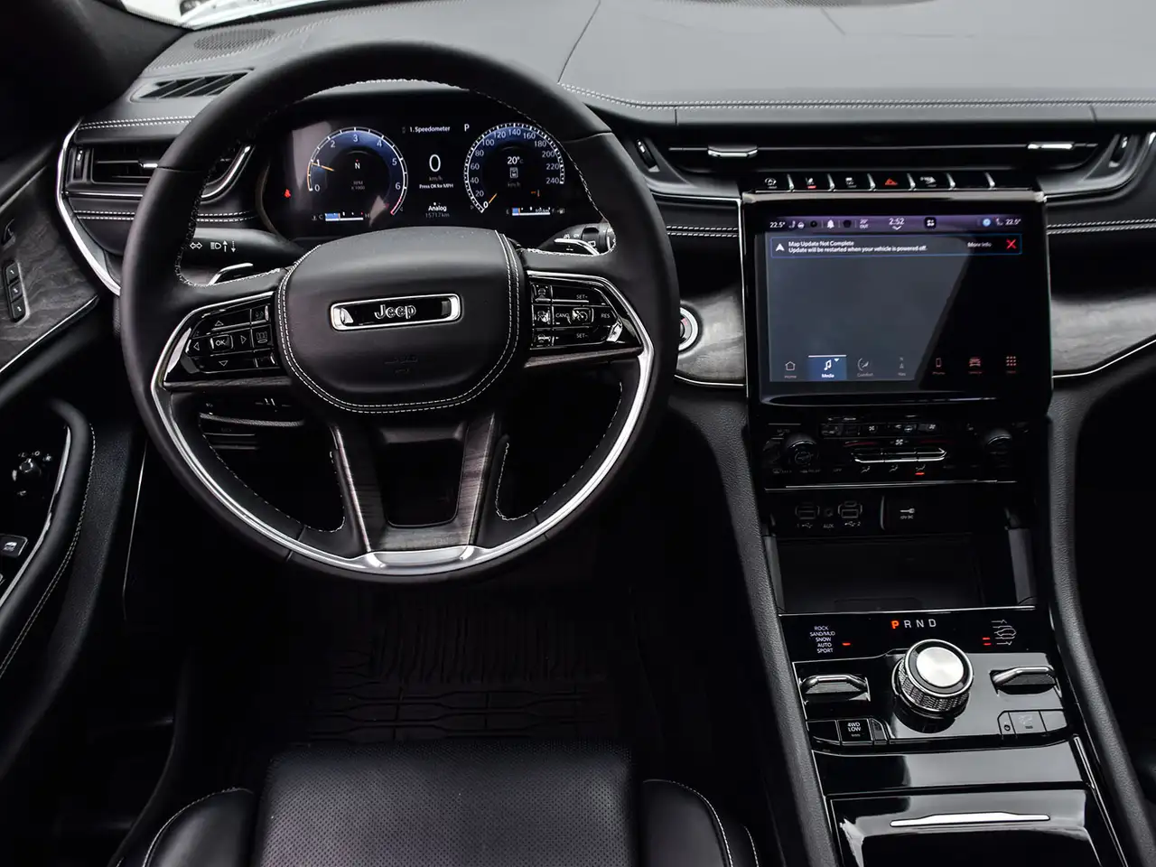 Jeep Grand Cherokee снимка Jeep Grand Cherokee