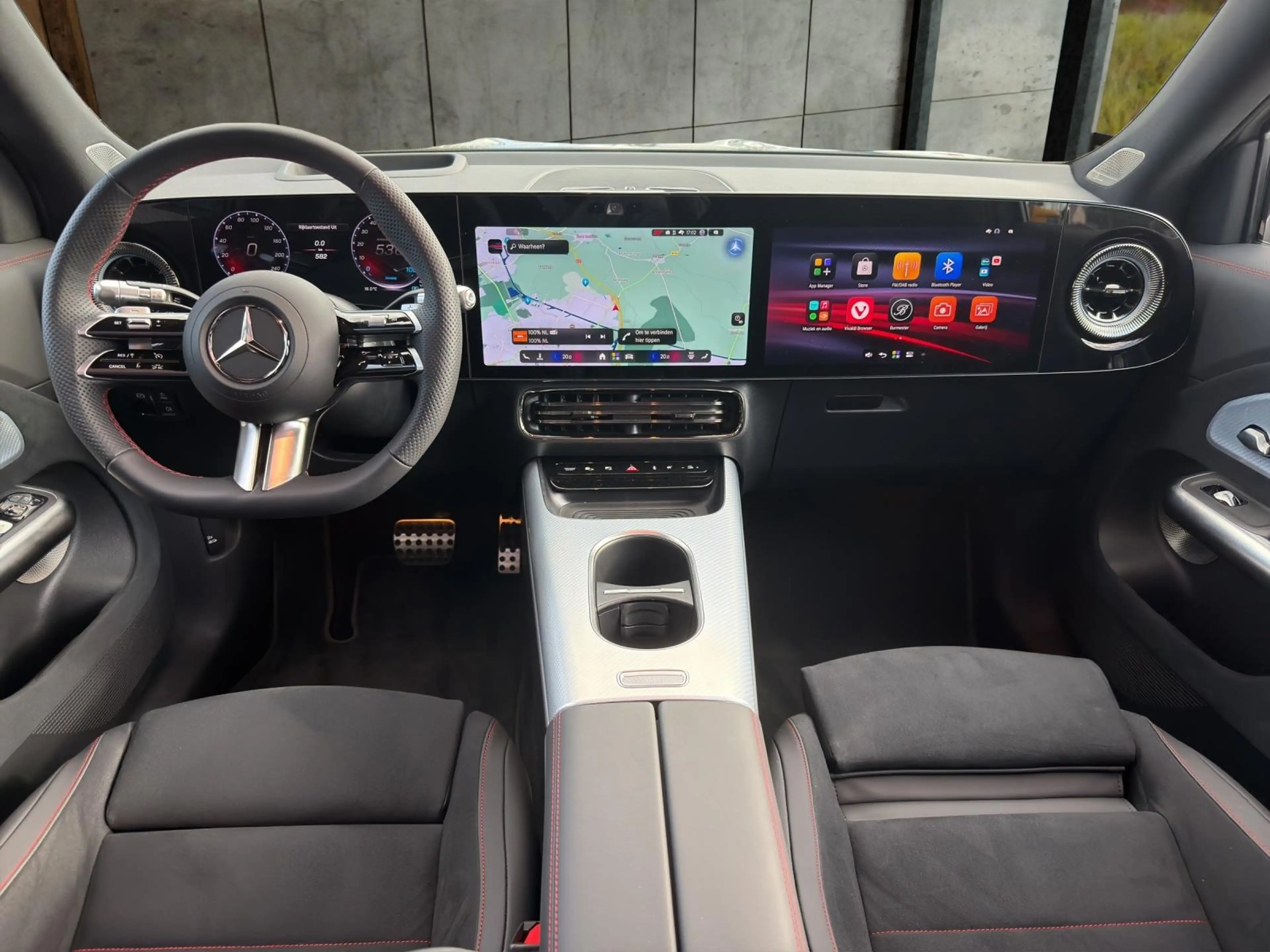 Mercedes-Benz GLB 250 250+ Business Solution AMG 85.5 kWh — photo 11