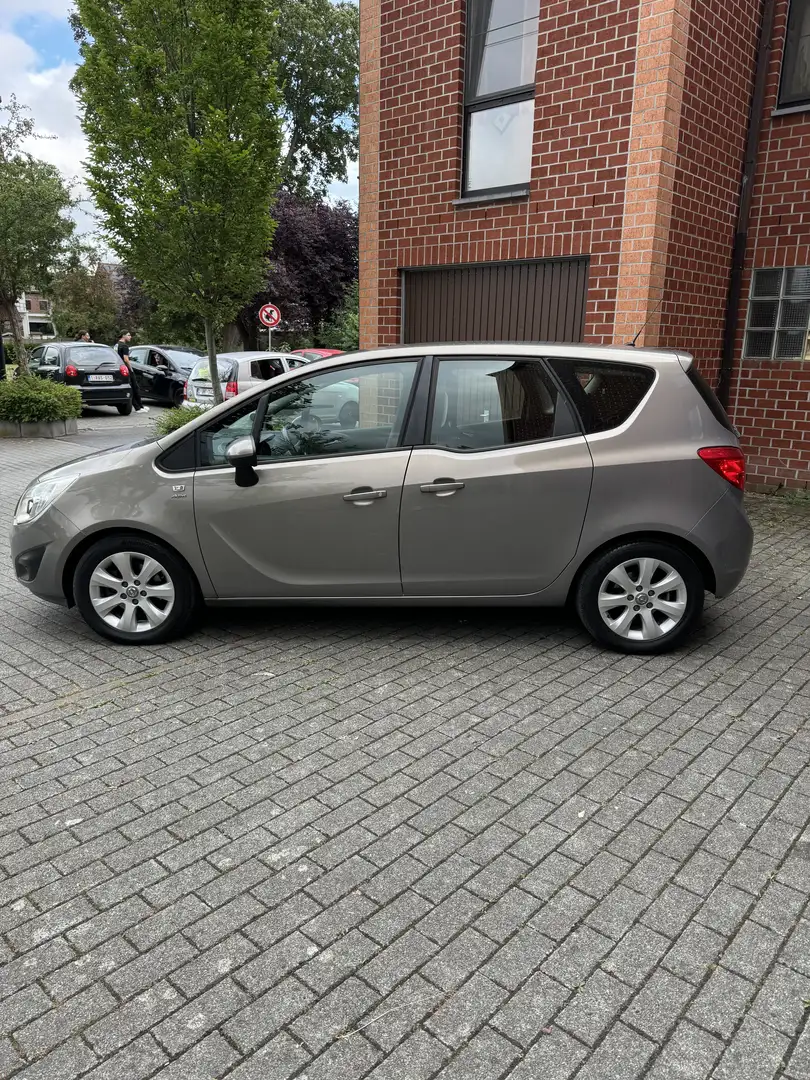 Opel Meriva 1.4i essence euro 5B carnet 86.000km !! car pass - 2