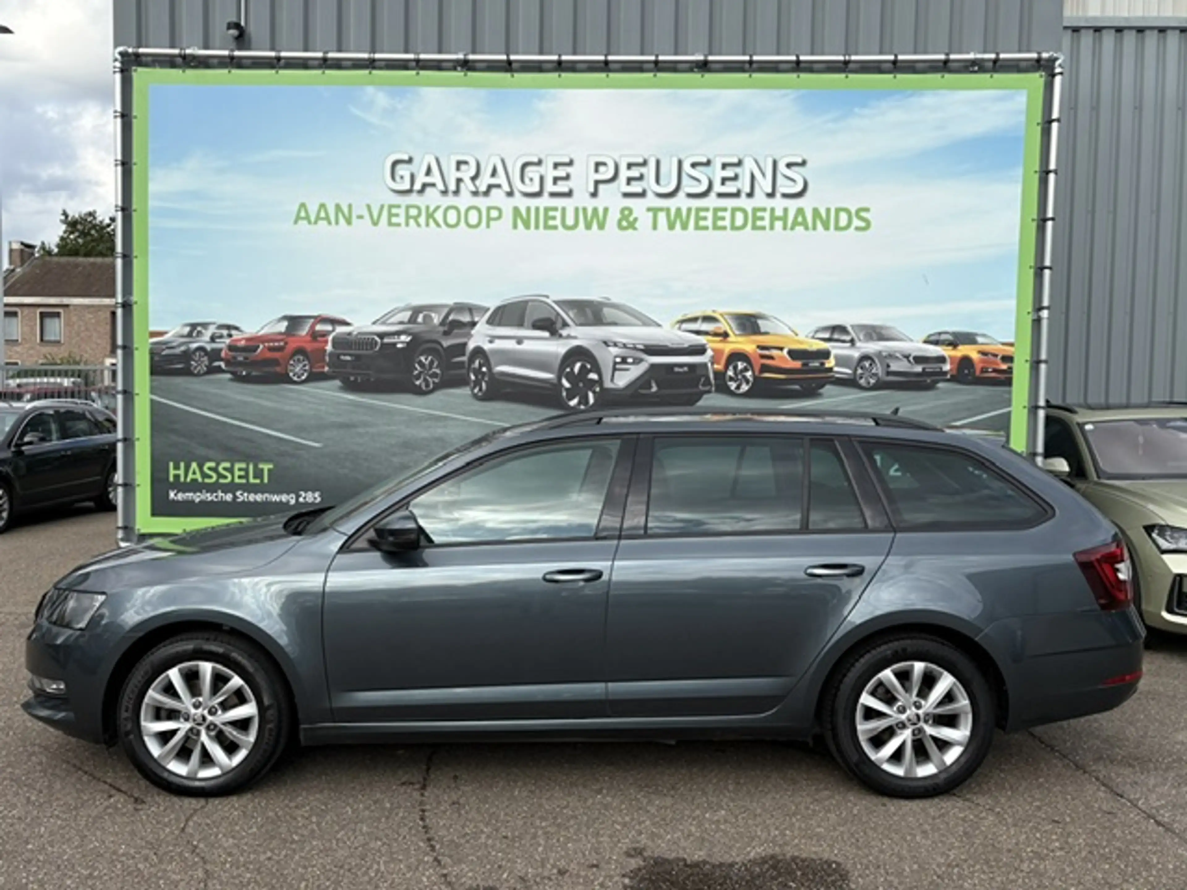 Skoda Octavia Octavia SW 1.6 CR TDi Style 2020 — photo 4