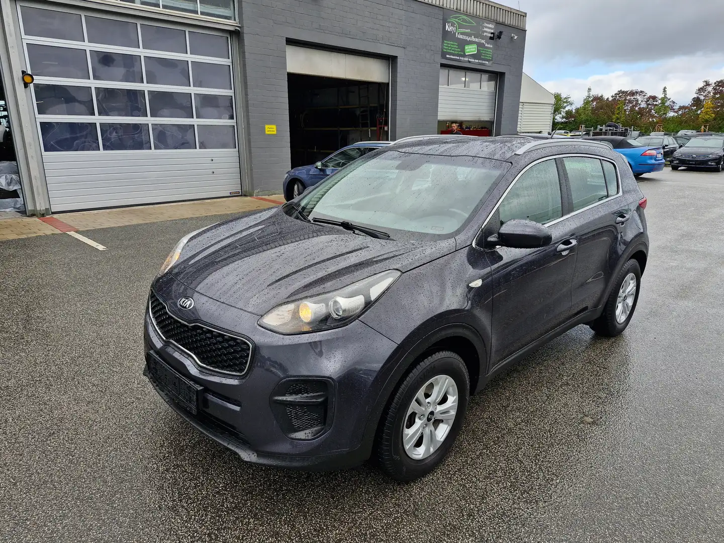 Kia Sportage Sportage 1.6 GDI 2WD Grau - 2