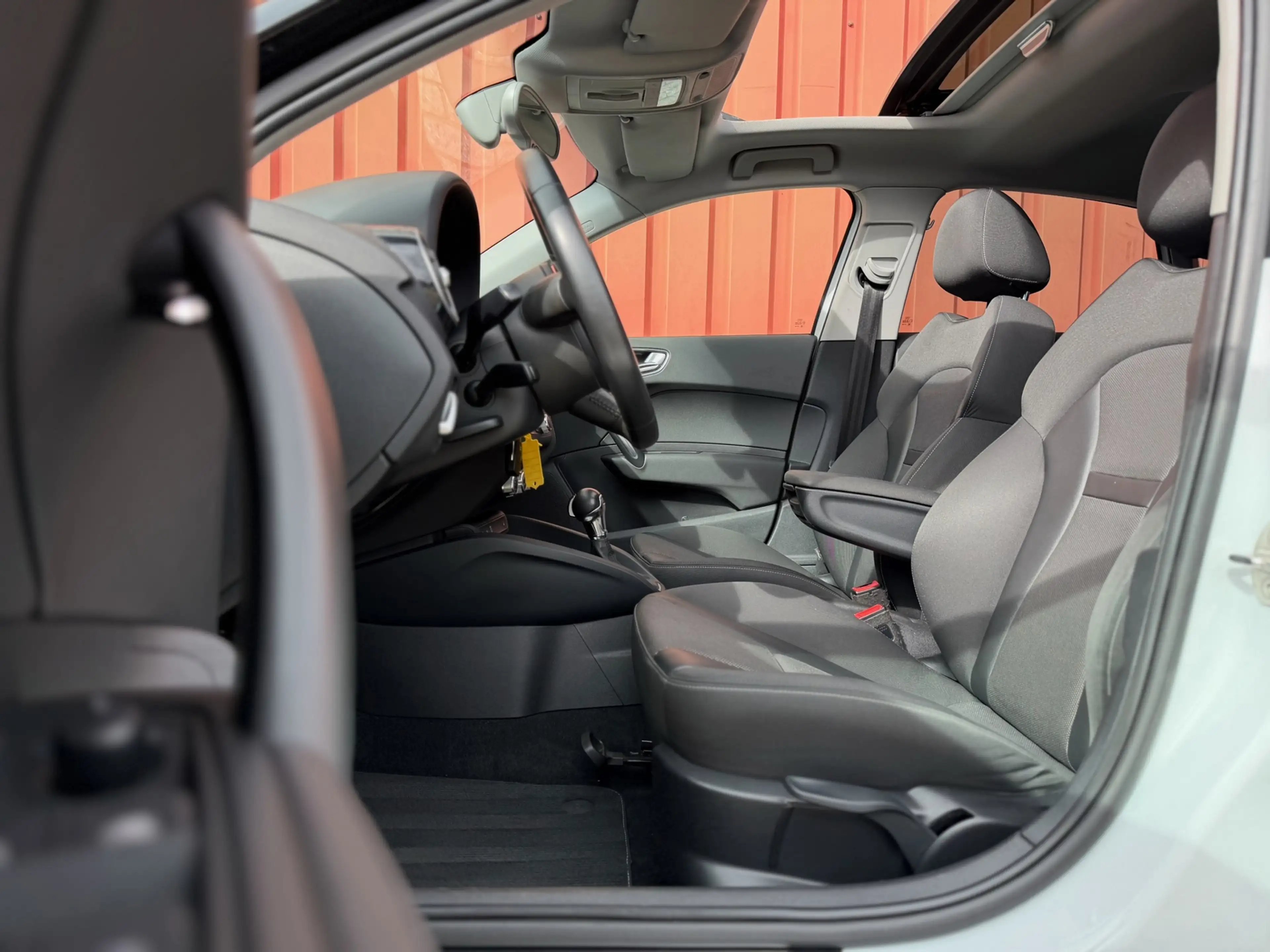 Audi A1 SPORTBACK 1.4 TFSI Pro Line S Pano Cruise PDC 18" — photo 9