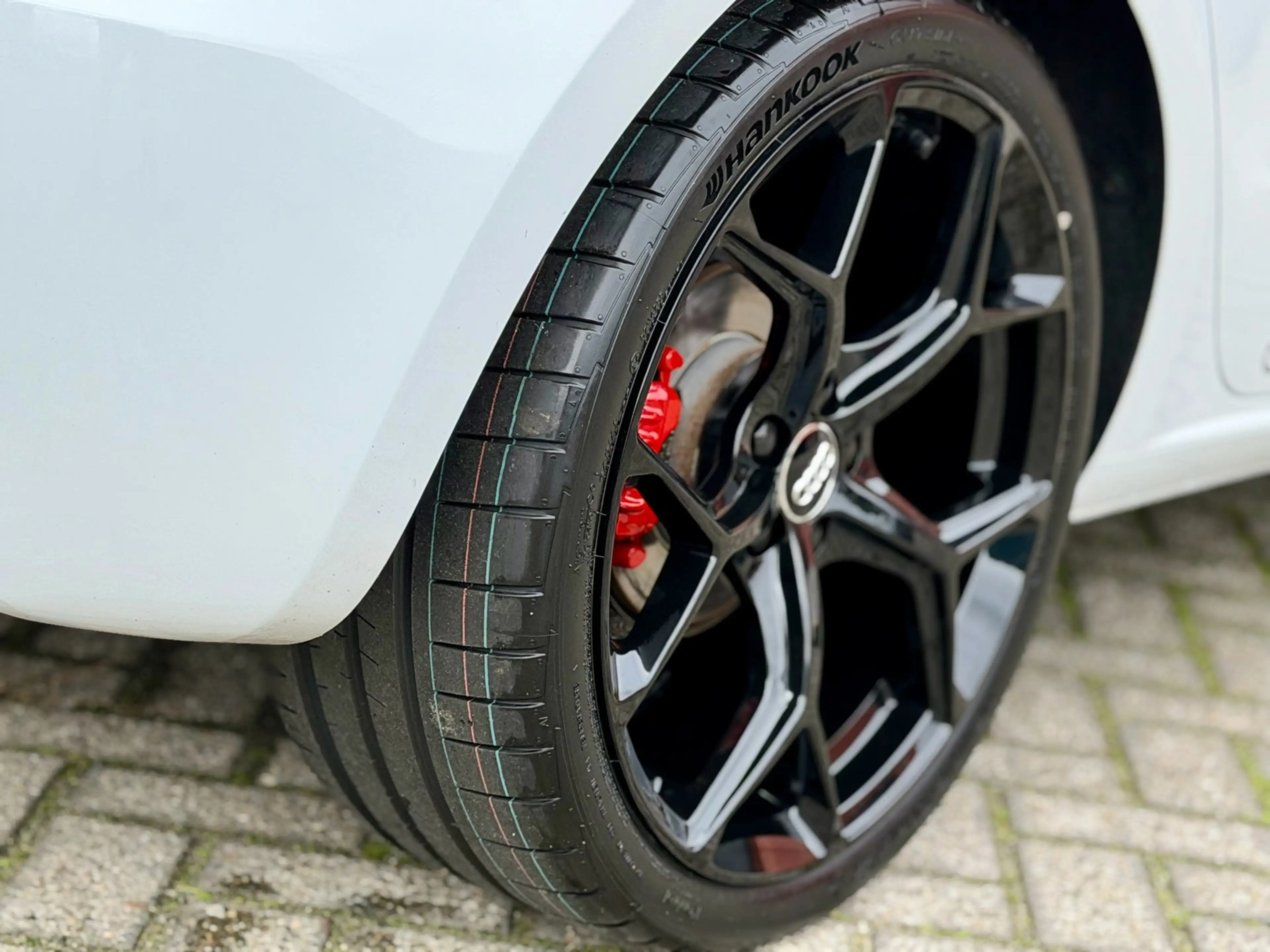 Audi A1 SPORTBACK 1.4 TFSI Pro Line S Pano Cruise PDC 18" — photo 30