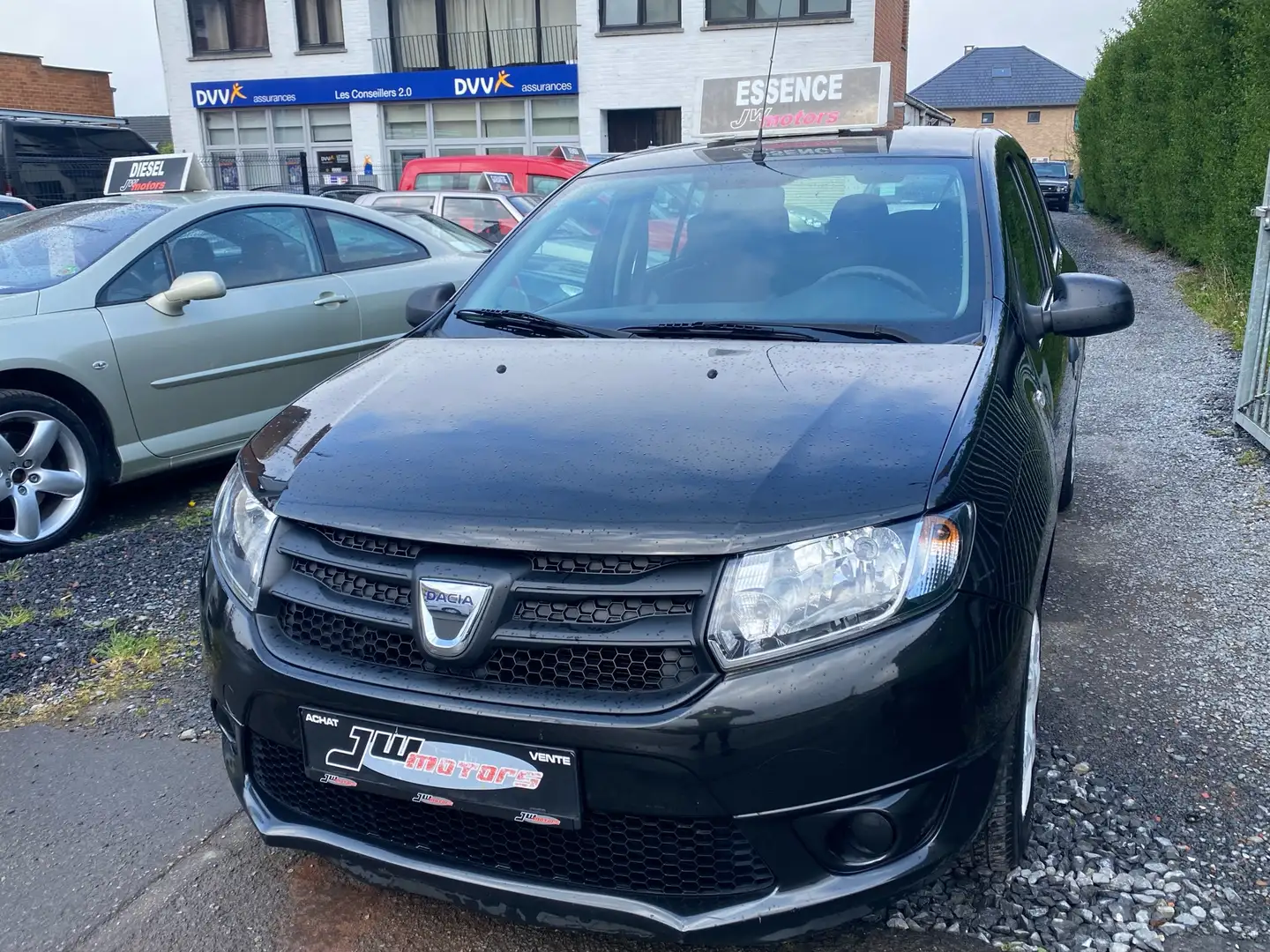 Dacia Sandero 1.2 ESSENCE **AIRCO **GARANTIE ** Noir - 1