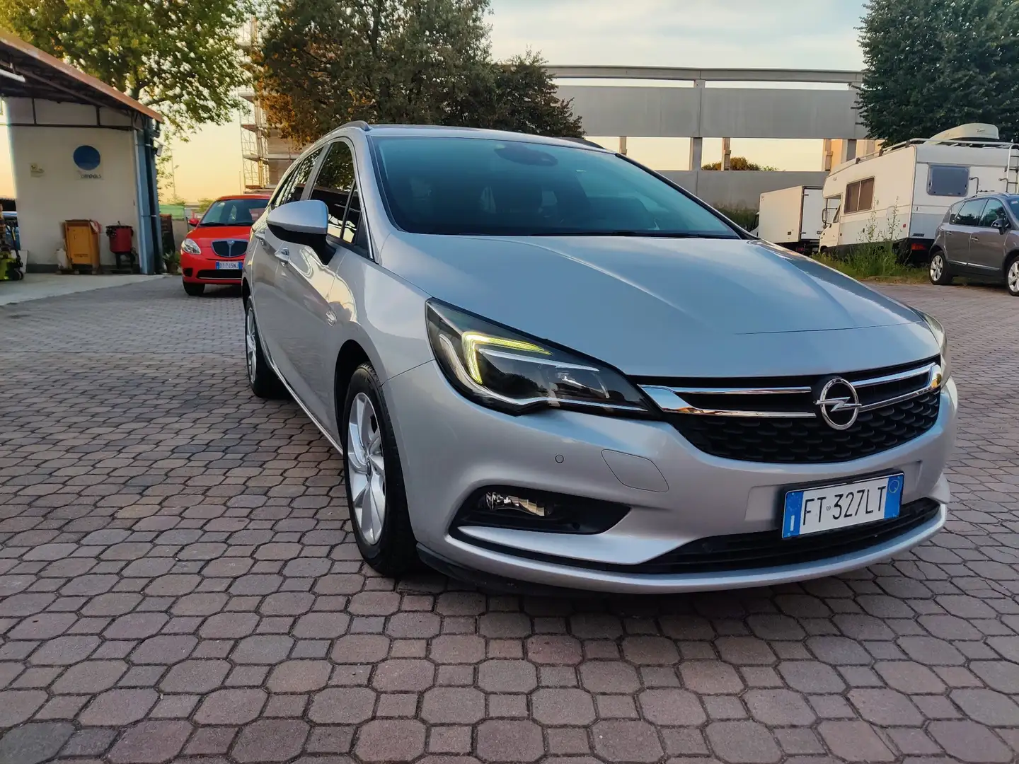 Opel Astra Astra V 2018 Sports Tourer 1.6 cdti 136cv auto Argento - 2