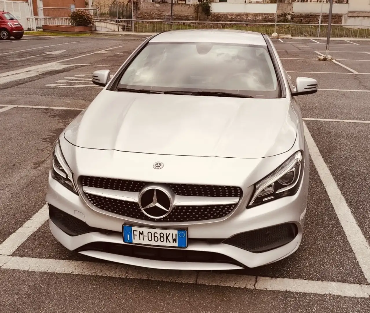 Mercedes-Benz CLA 200 d (cdi) Business auto premium amg euro 6 gar 12 m Argento - 1