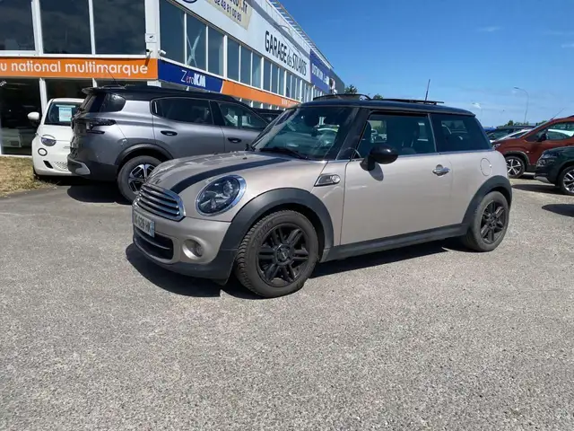 MINI 1.6 D FAP - 112   Baker Street + Toit Ouvrant + Radars Arrière + Sièges Chauffants