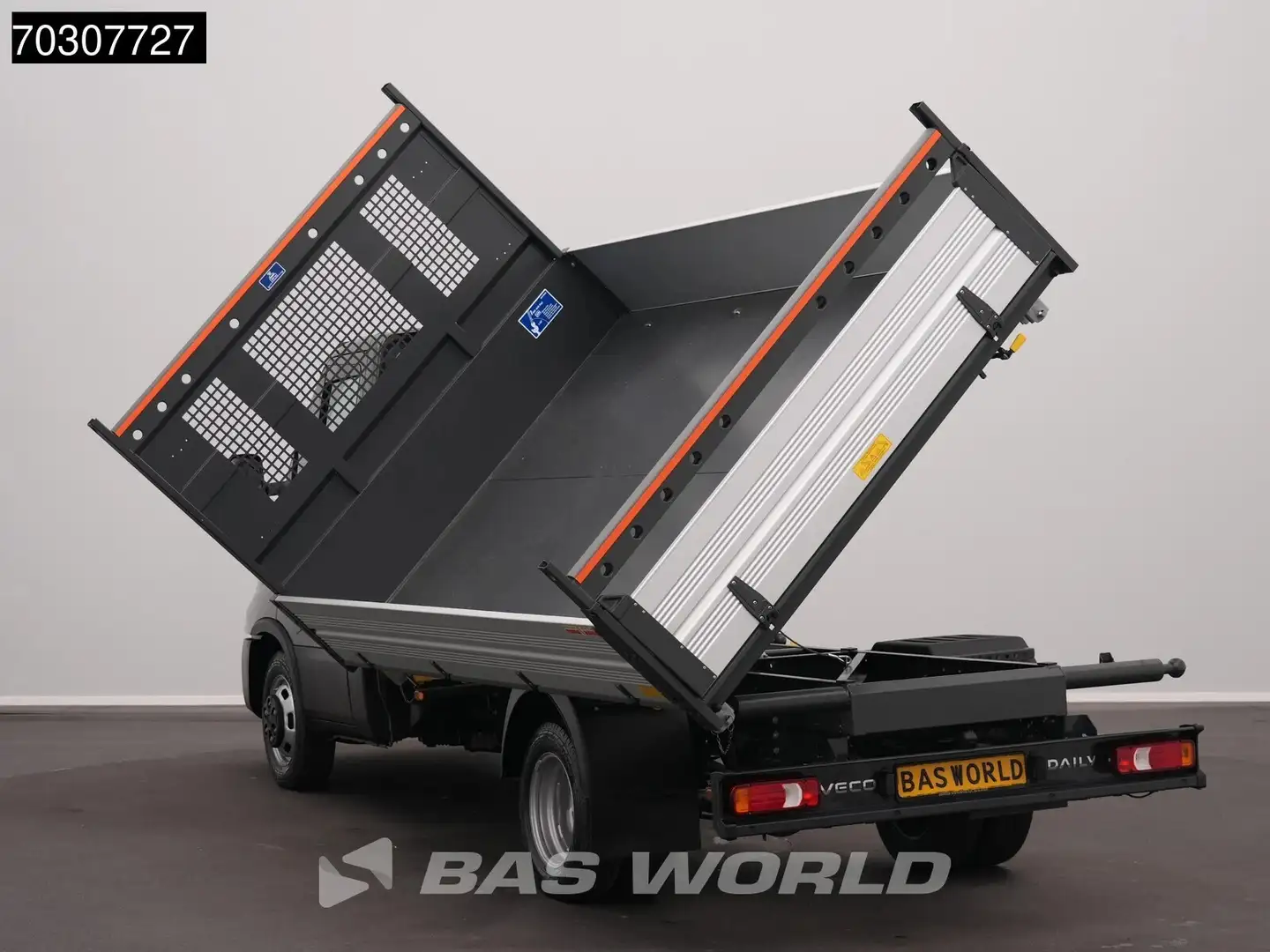 Iveco Daily 35C21 3.0L Automaat Driezijdige Kipper Grau - 2