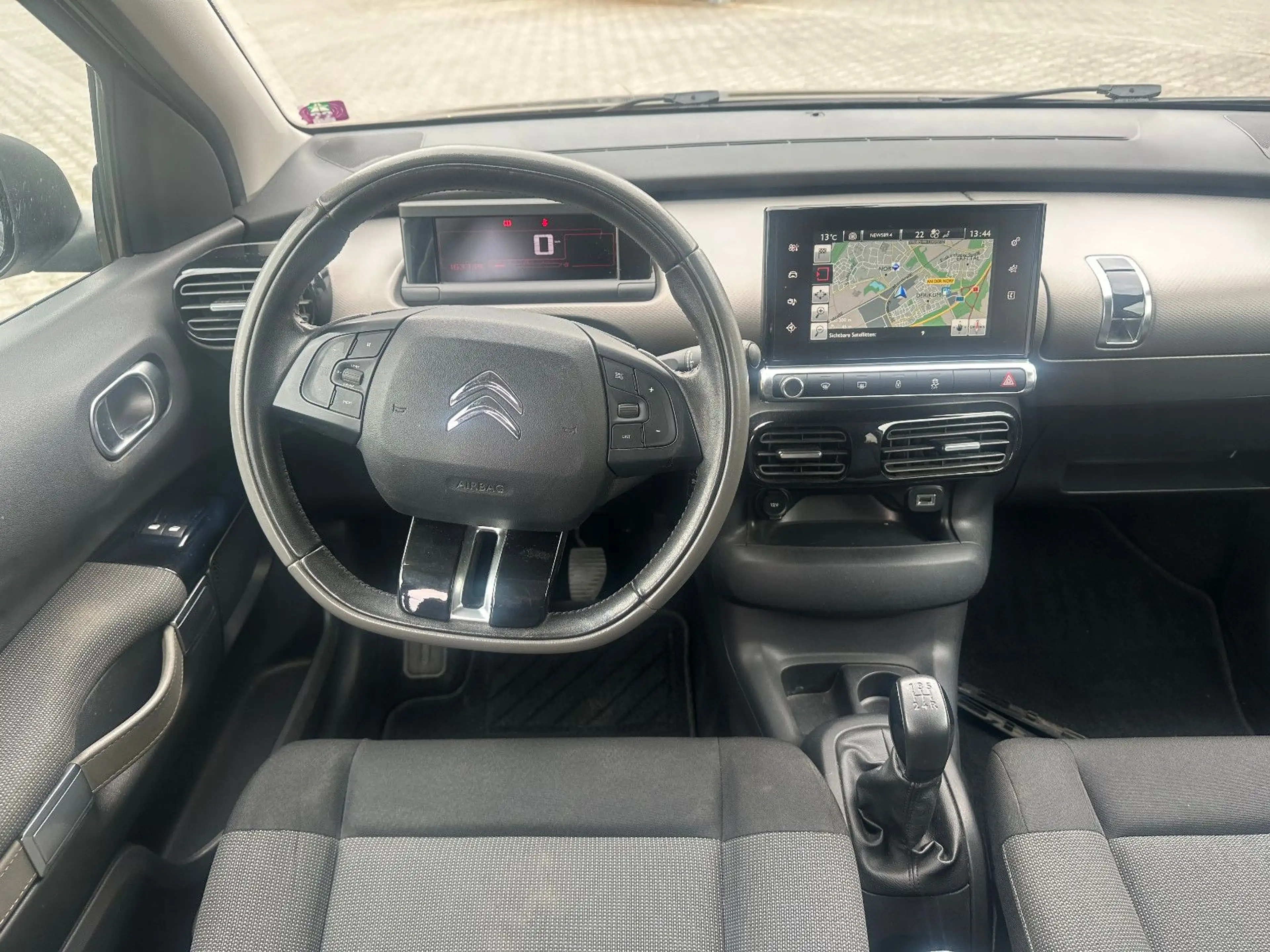 Citroen C4 Cactus Shine — photo 12