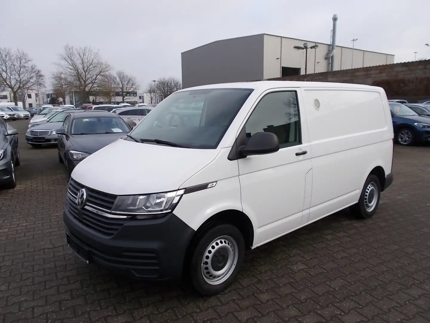 Volkswagen T6.1 Transporter Frischdienstausbau, SHZ, PDC, Kli Wit - 1