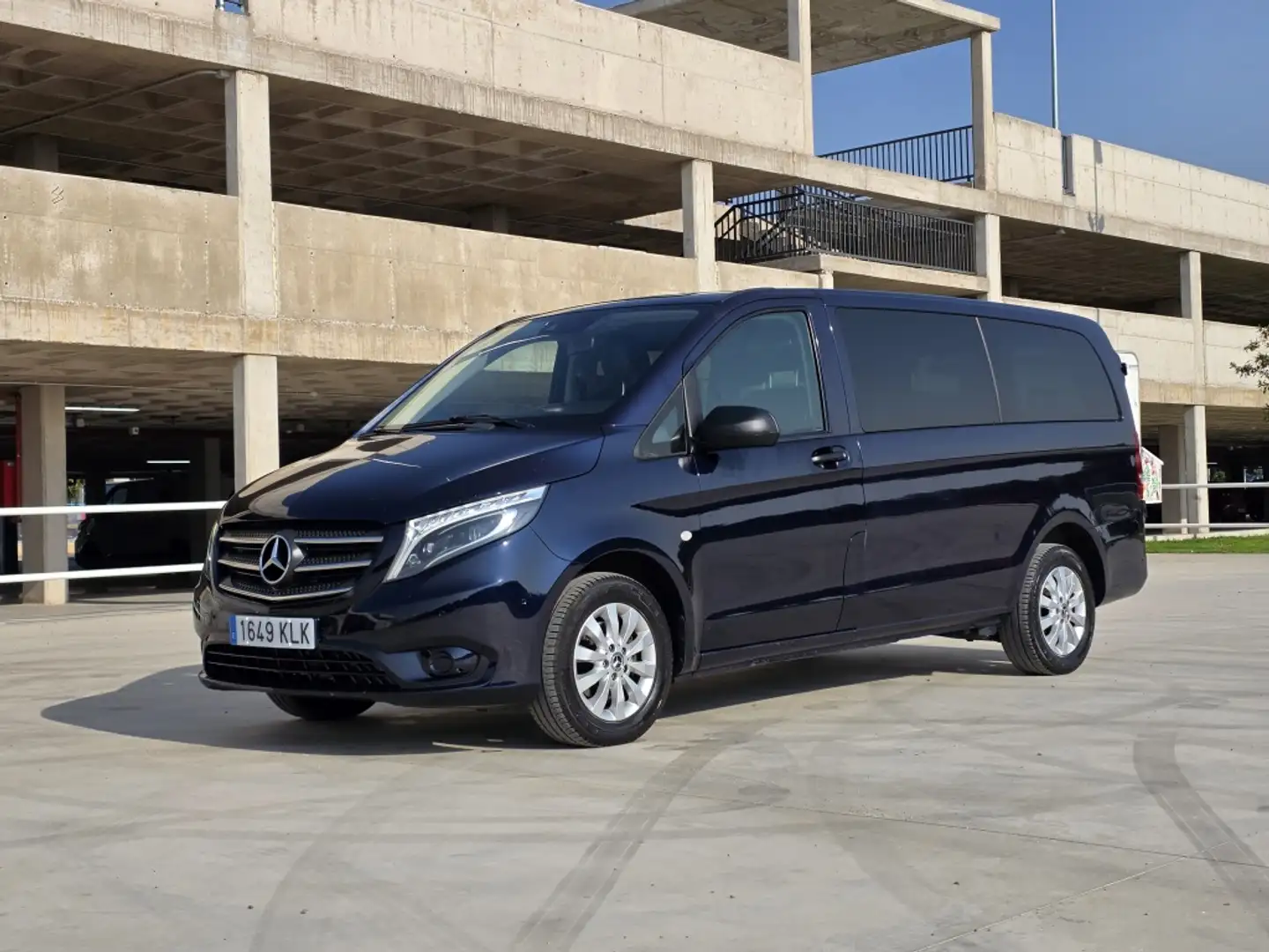 Mercedes-Benz Vito Mixto 116CDI Extralarga Negro - 1