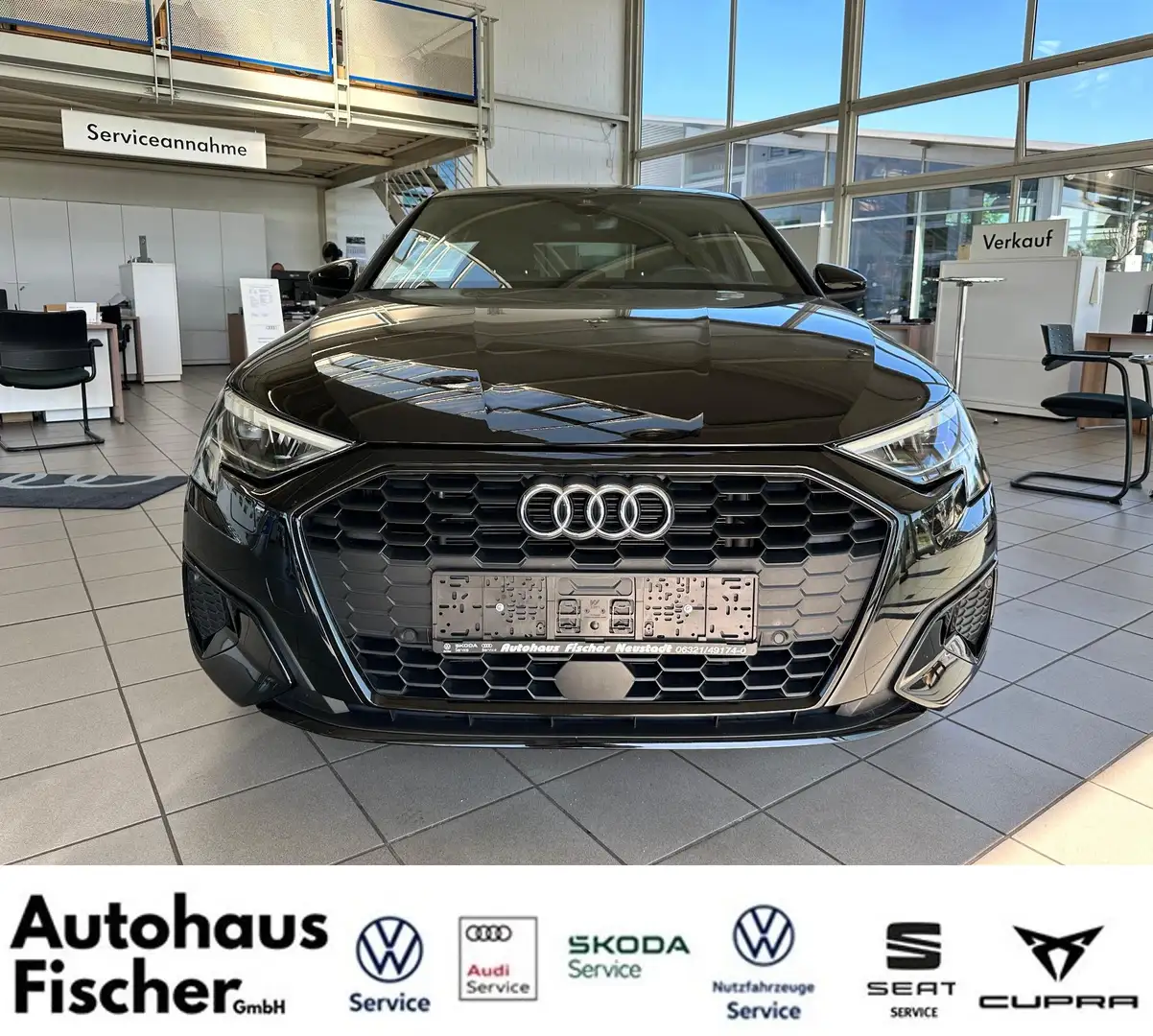 Audi A3 Sportback 35 TFSI advanced Schwarz - 2
