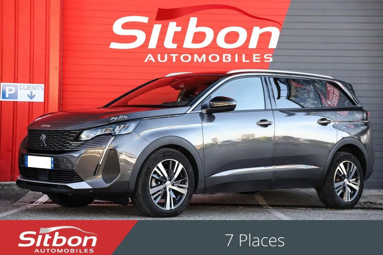 Peugeot 5008 1.2i Hybrid 136 e-DCS6 Gris - 1