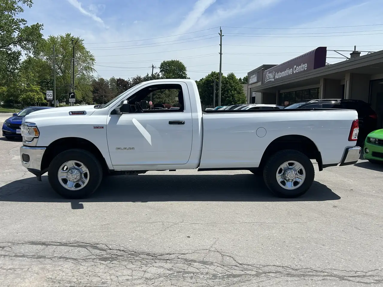 RAM 3500 снимка RAM 3500