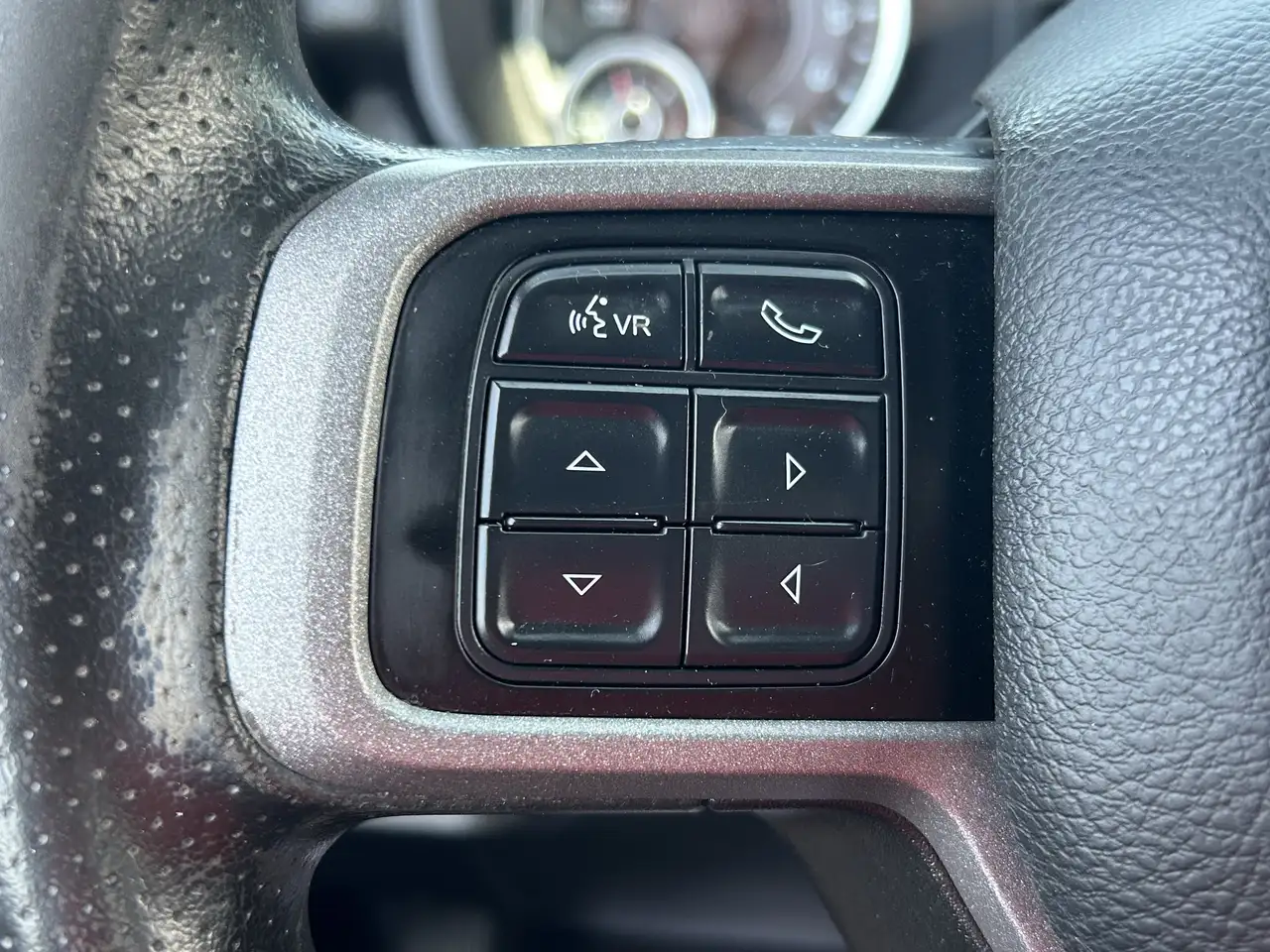 RAM 3500 снимка RAM 3500