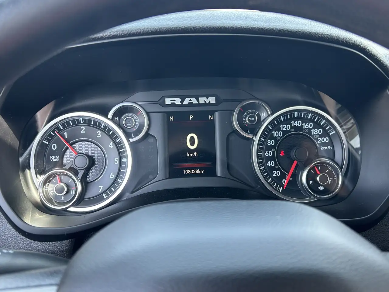 RAM 3500 снимка RAM 3500