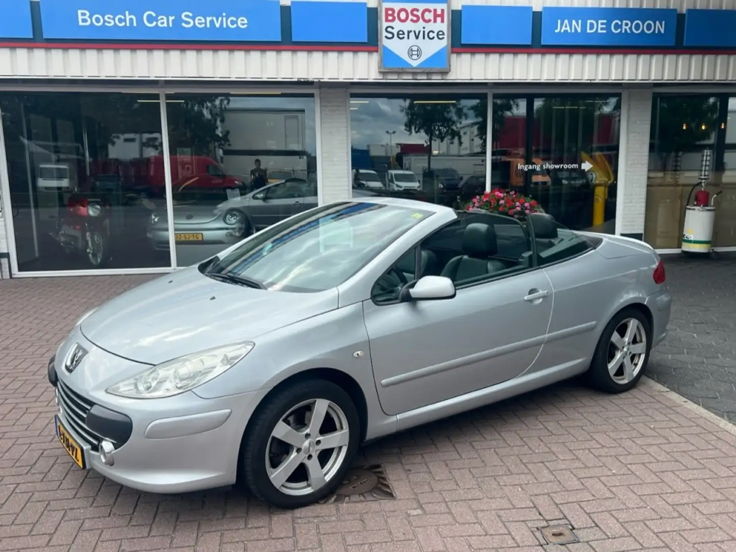 Peugeot 307 2.0 16v CC handgeschakeld LEER / ECC / TREKHAAK #R siva - 1
