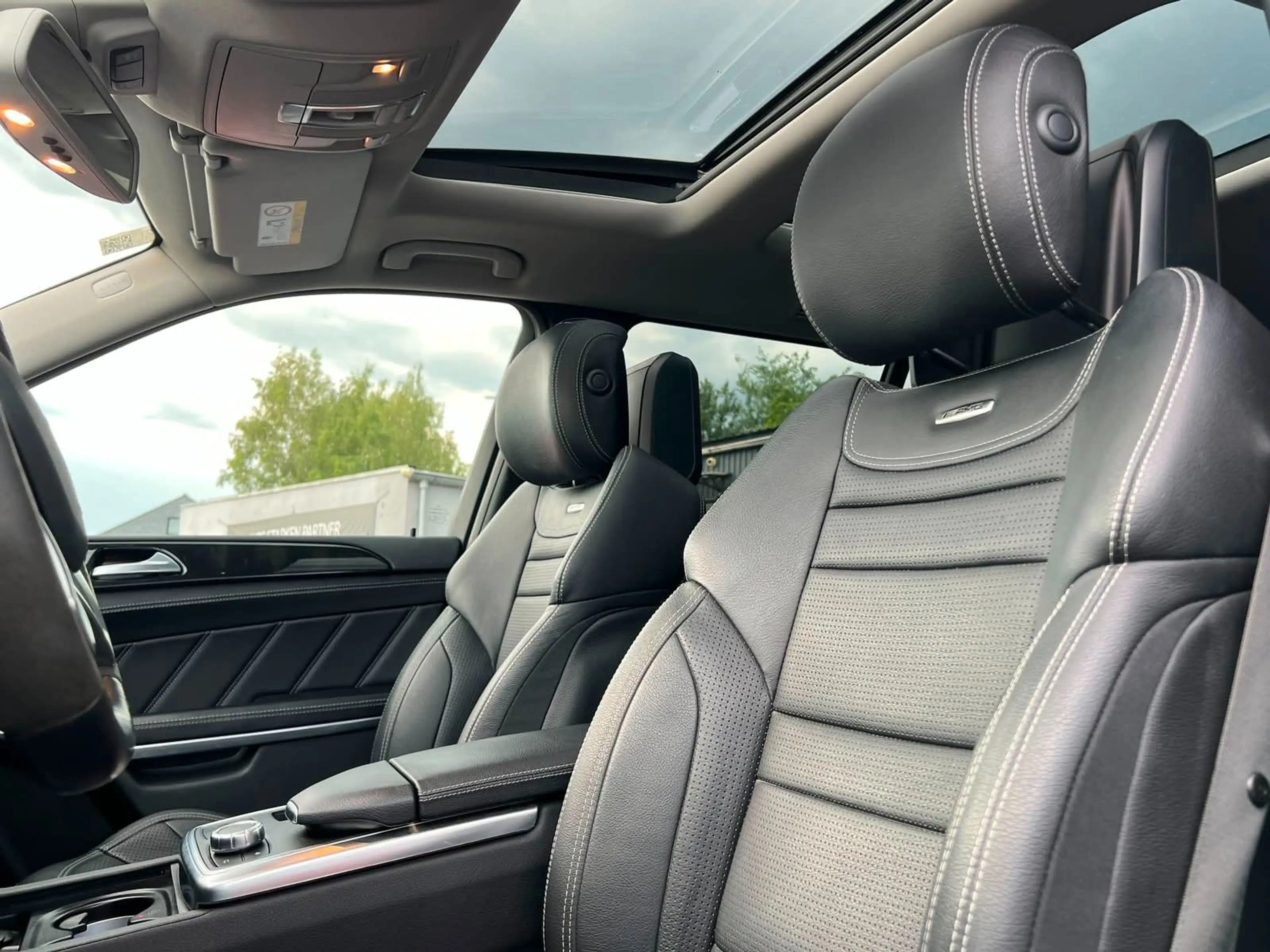 Mercedes-Benz GL 63 AMG 4MATIC-100% FULL-HARMAN-TV-7 SITZE — photo 9