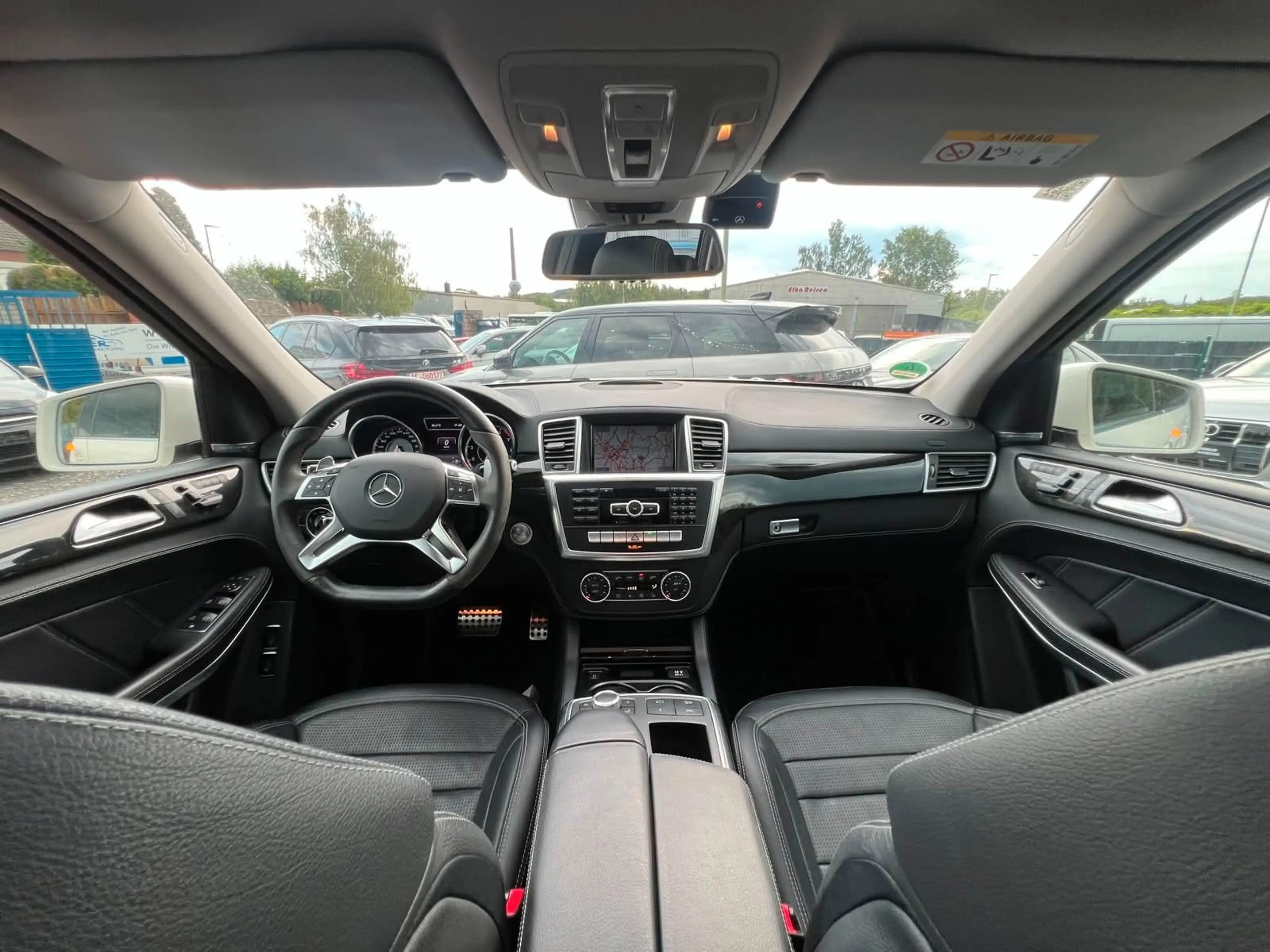 Mercedes-Benz GL 63 AMG 4MATIC-100% FULL-HARMAN-TV-7 SITZE — photo 12