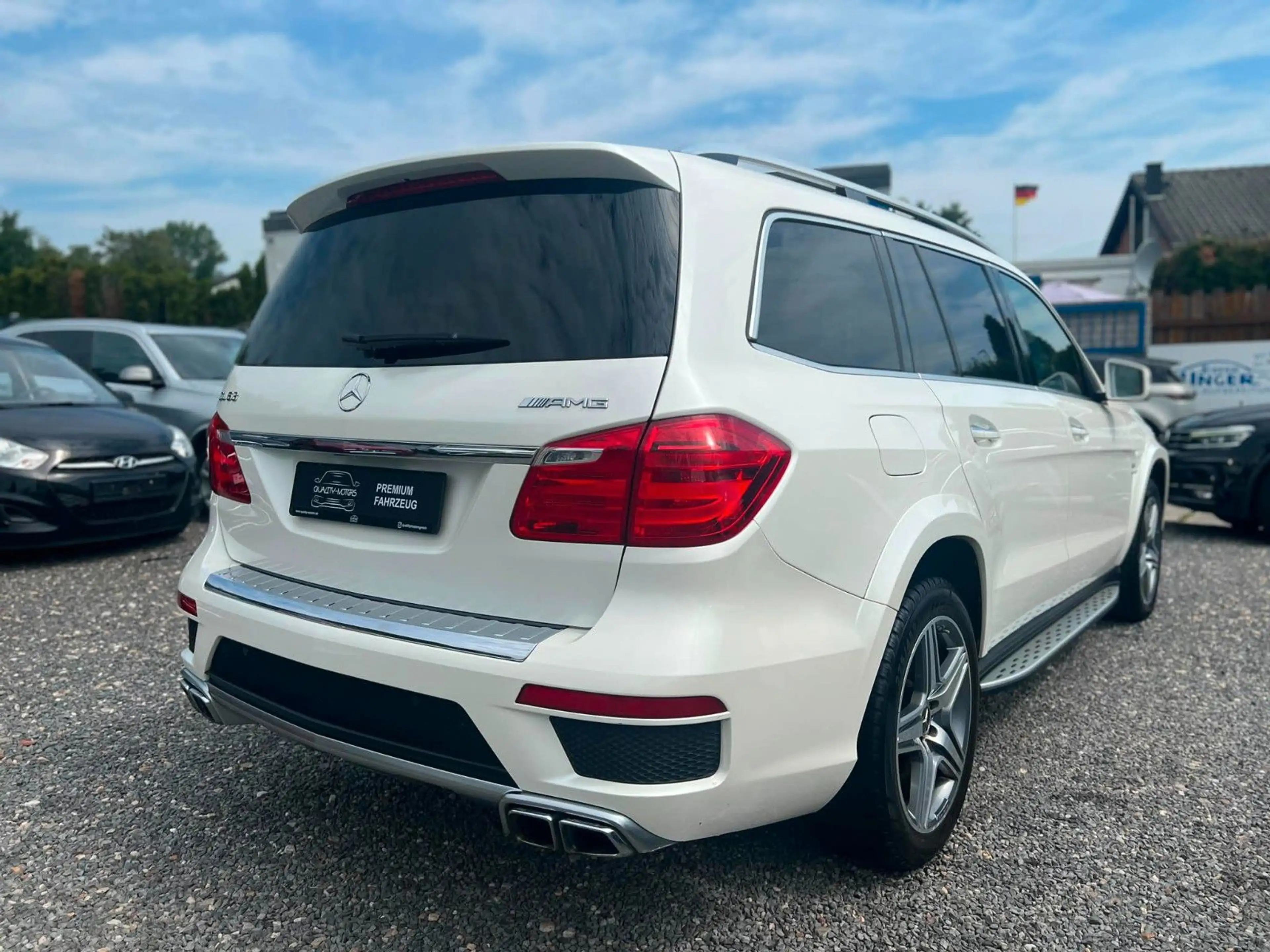 Mercedes-Benz GL 63 AMG 4MATIC-100% FULL-HARMAN-TV-7 SITZE — photo 4