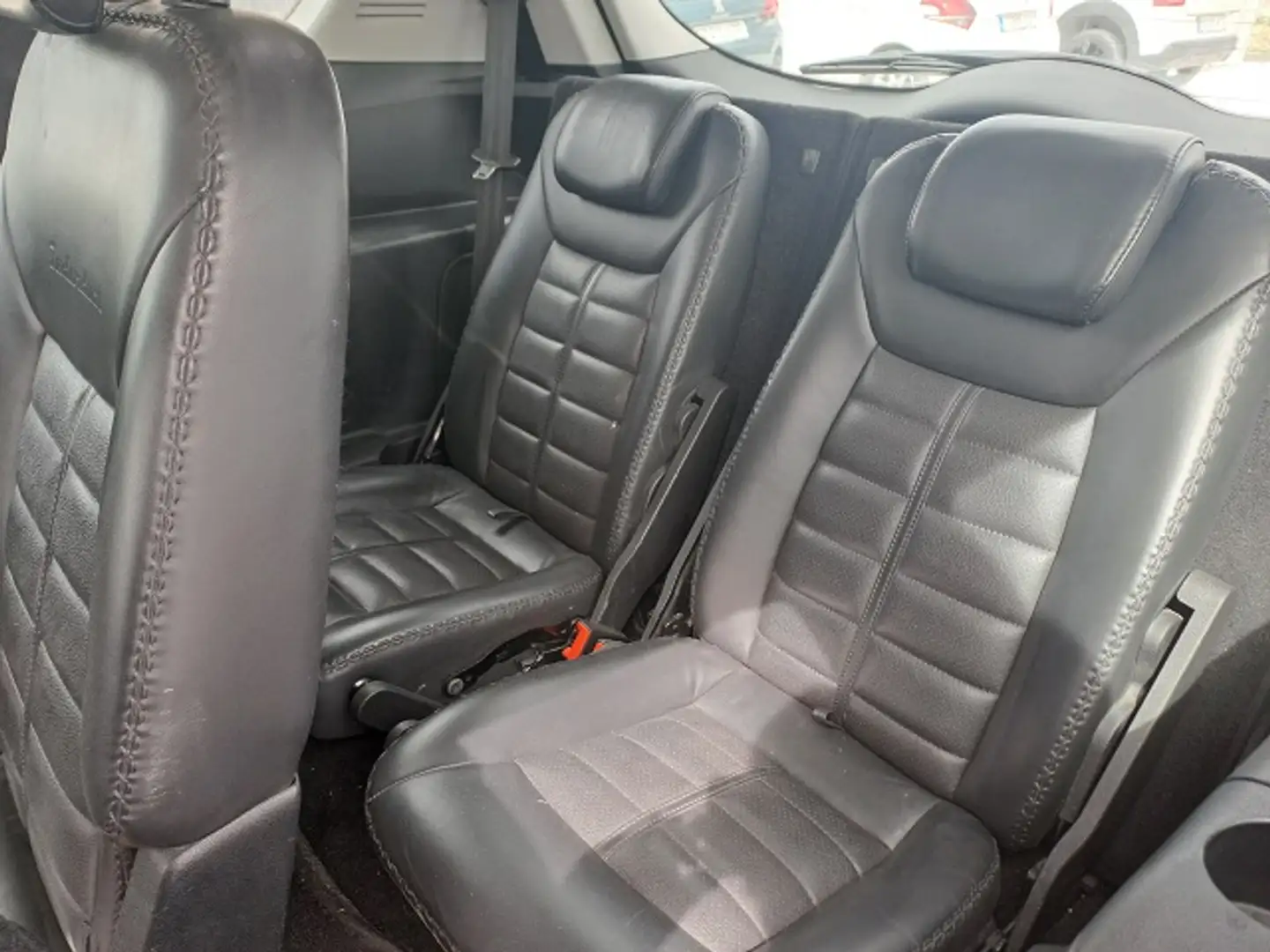 Ford S-Max 2.0TDCi Titanium Aut. 140 Gris - 2