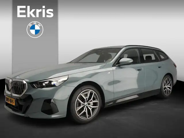 BMW i5 Touring eDrive40 | M-Sportpakket | LED | Navigatie