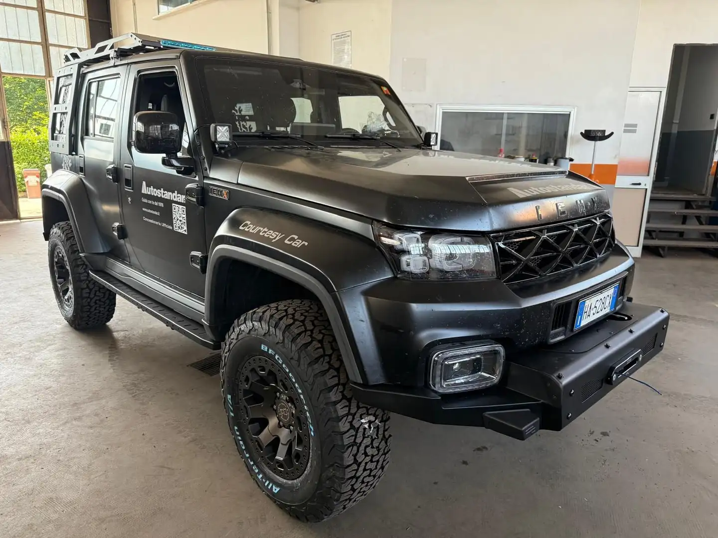 ICH-X K2 K2 2.0 Turbo Diesel 4x4 - 1