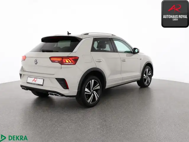 Volkswagen T-Roc view 5