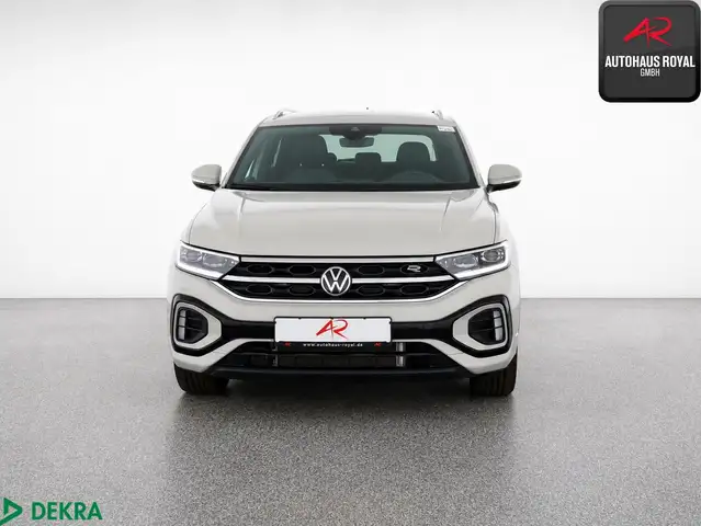 Volkswagen T-Roc view 8