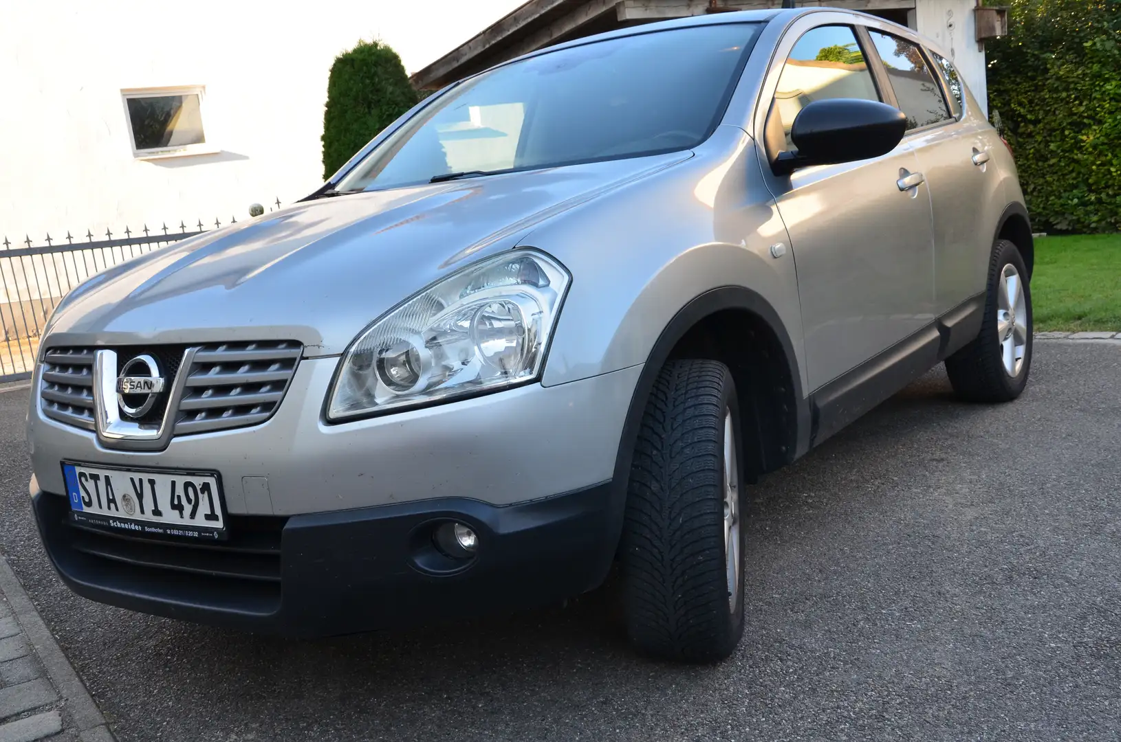 Nissan Qashqai Šedá - 1