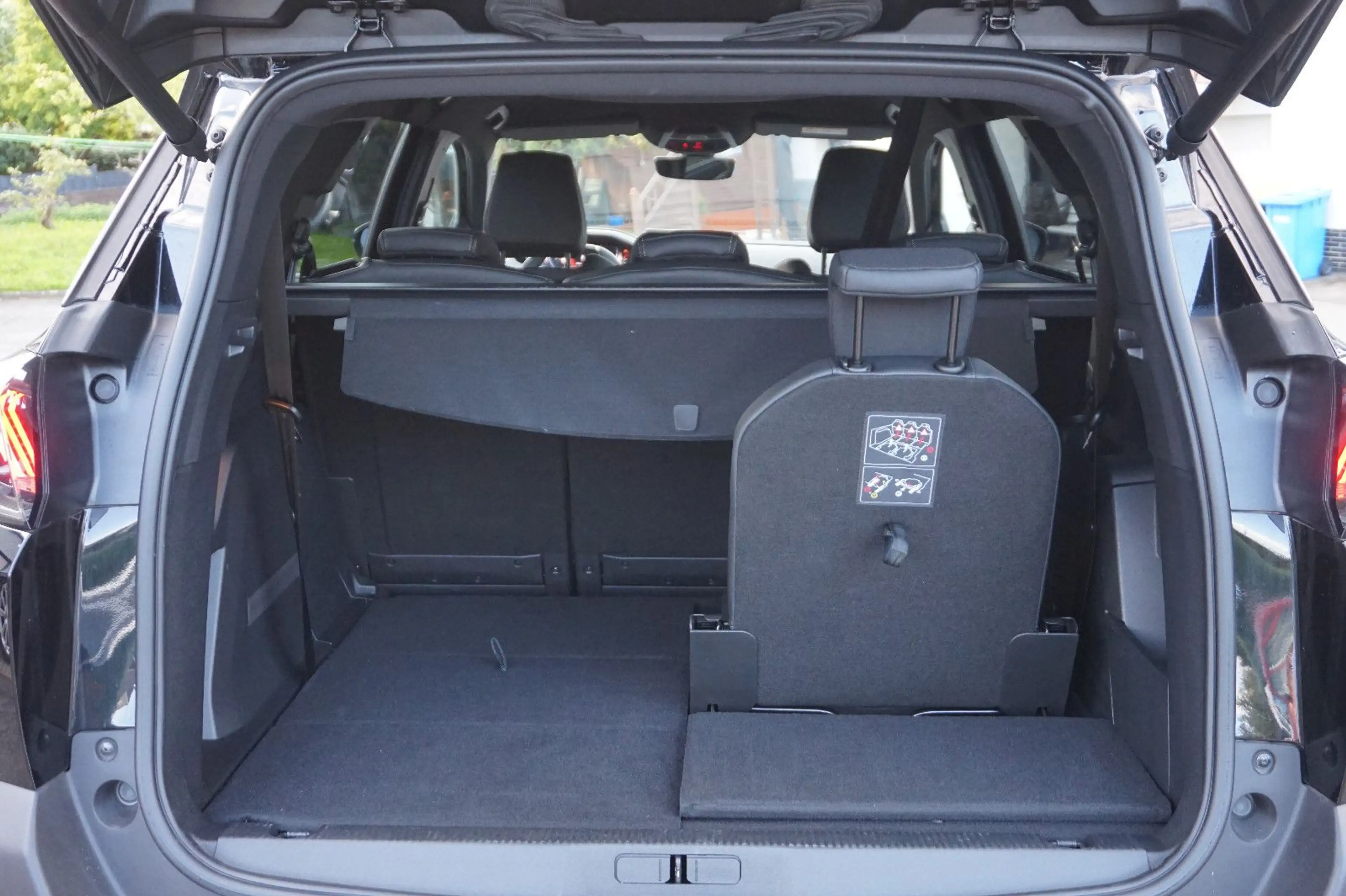 Peugeot 5008 GT Hdi 130 Automat. 7 Sitzer; El.Heckklappe — photo 7