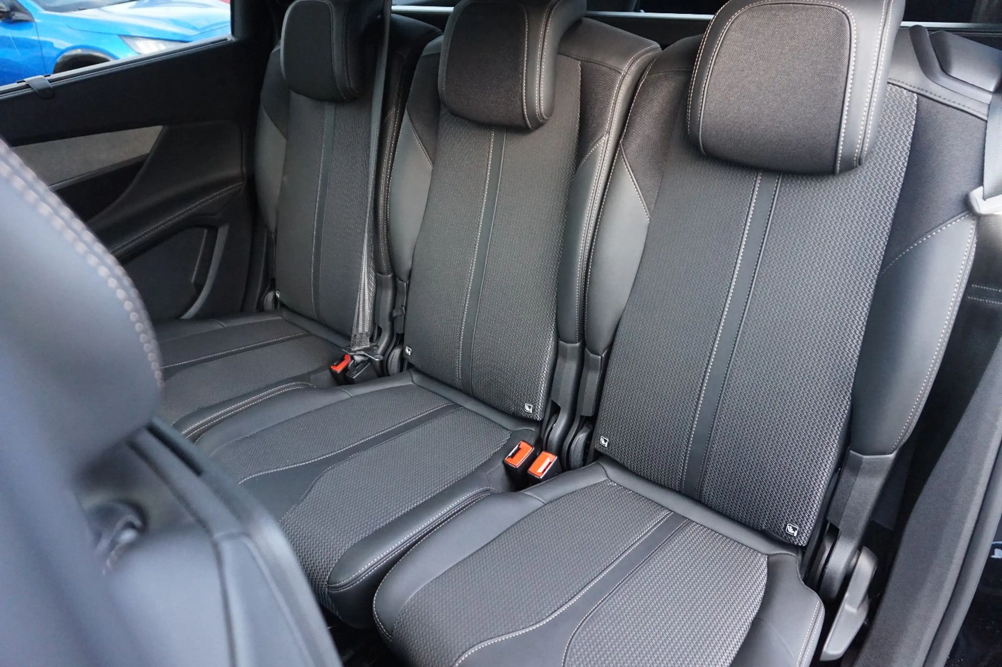 Peugeot 5008 GT Hdi 130 Automat. 7 Sitzer; El.Heckklappe — photo 9