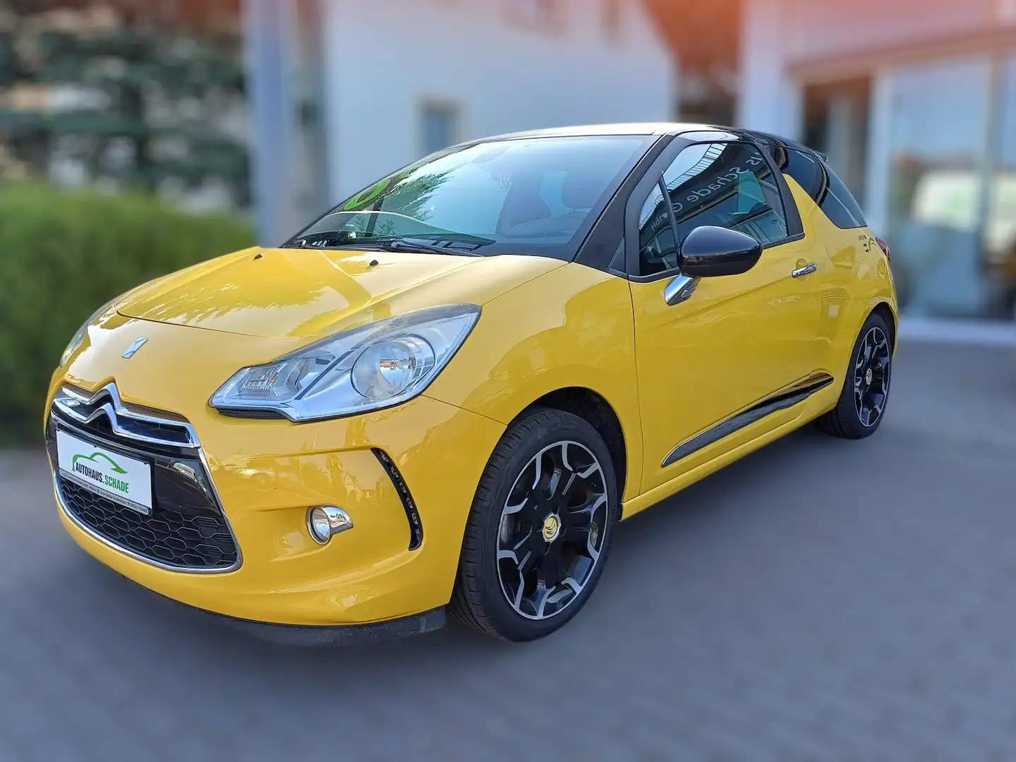 Citroen DS3 SportChic Gelb - 2