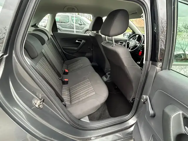 Volkswagen Polo view 17