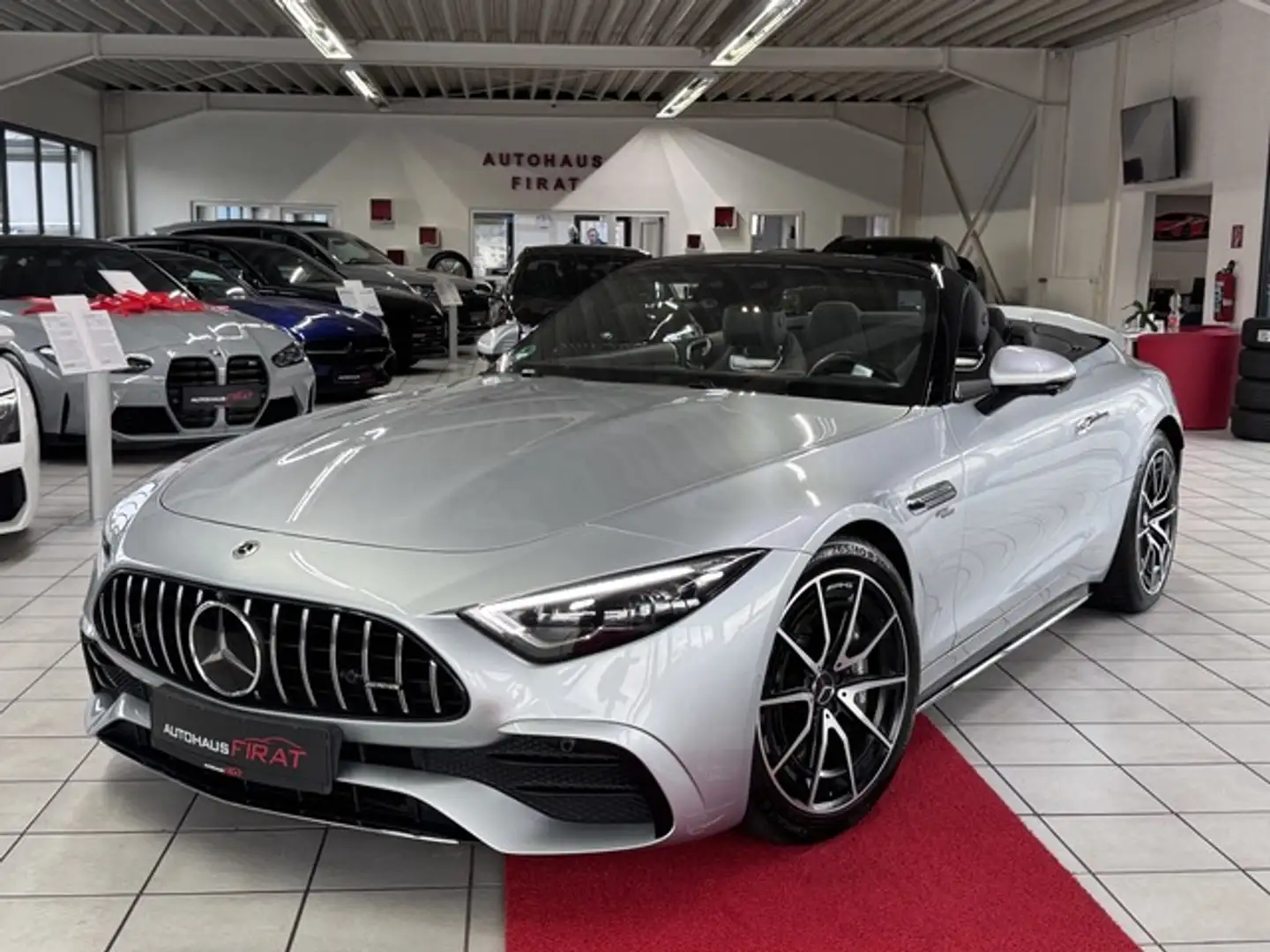 Mercedes-Benz SL 43 AMG °Burmester°Distr HUD° Argintiu - 1