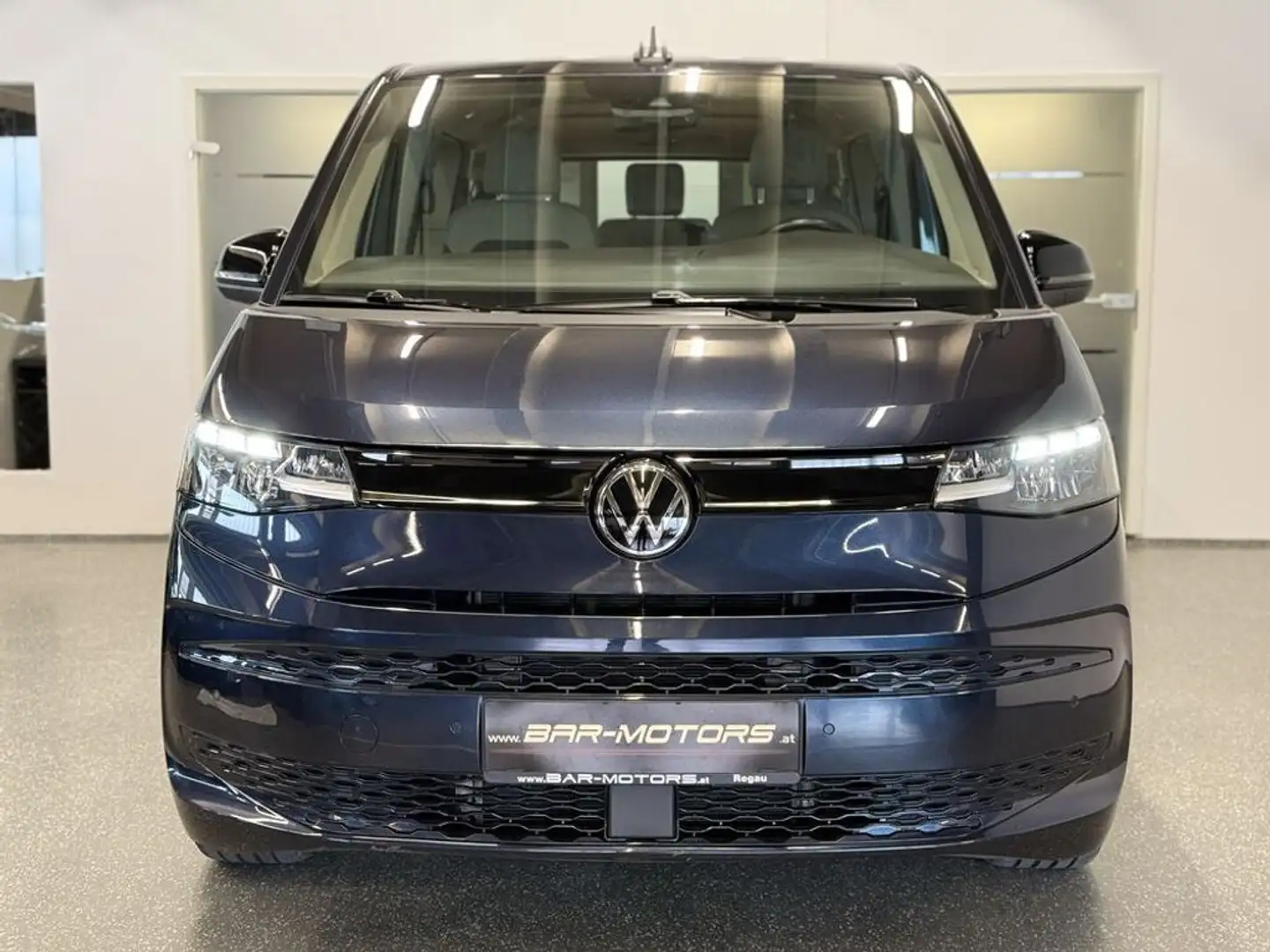 Volkswagen T7 Multivan eHybrid *DAB*LED*LANE*ACC*CARPLAY*AHK*TOP Blau - 2