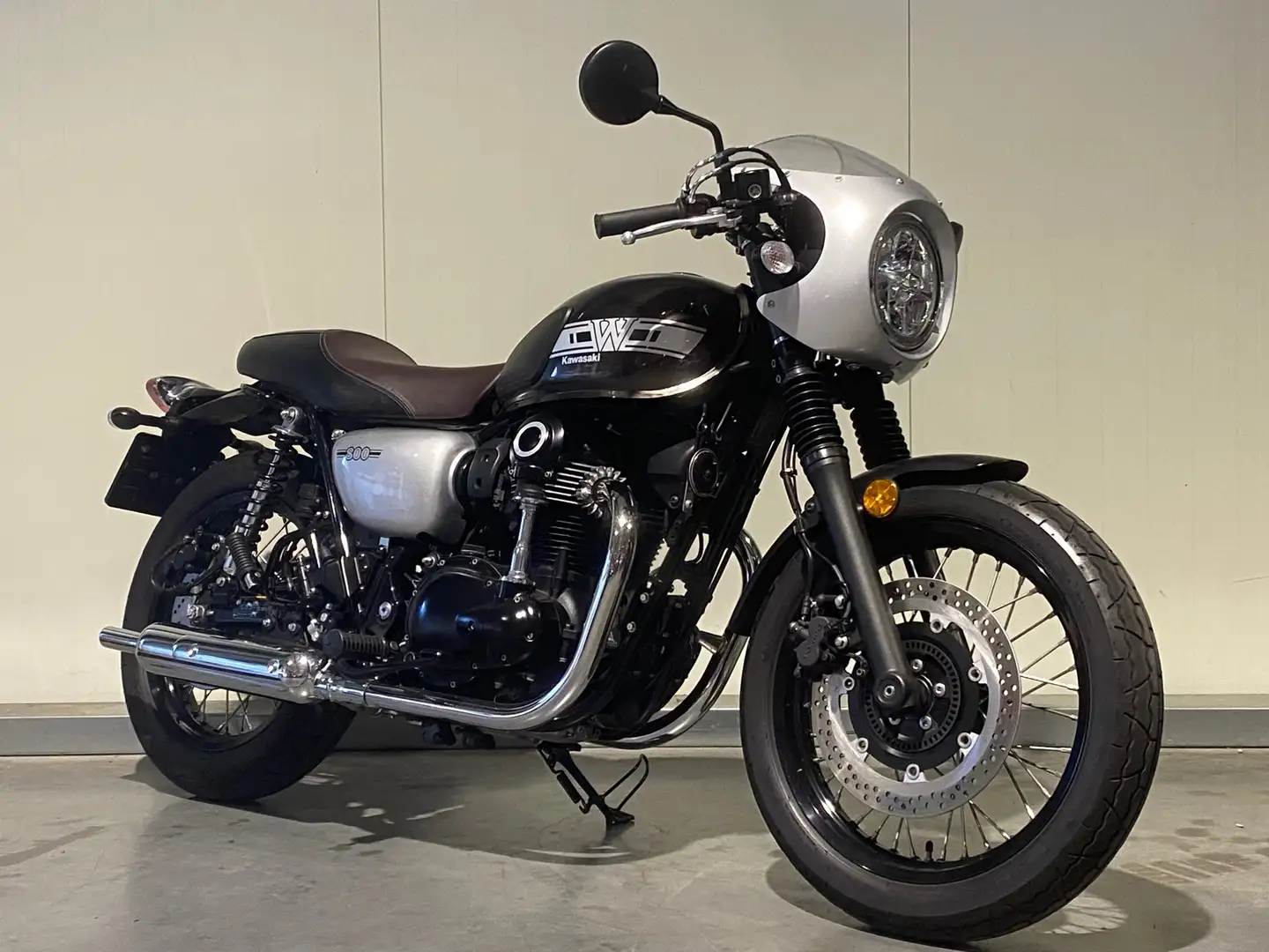 Kawasaki W 800 Cafe | Origineel NL | LED | Schitterende Retro! Maro - 1
